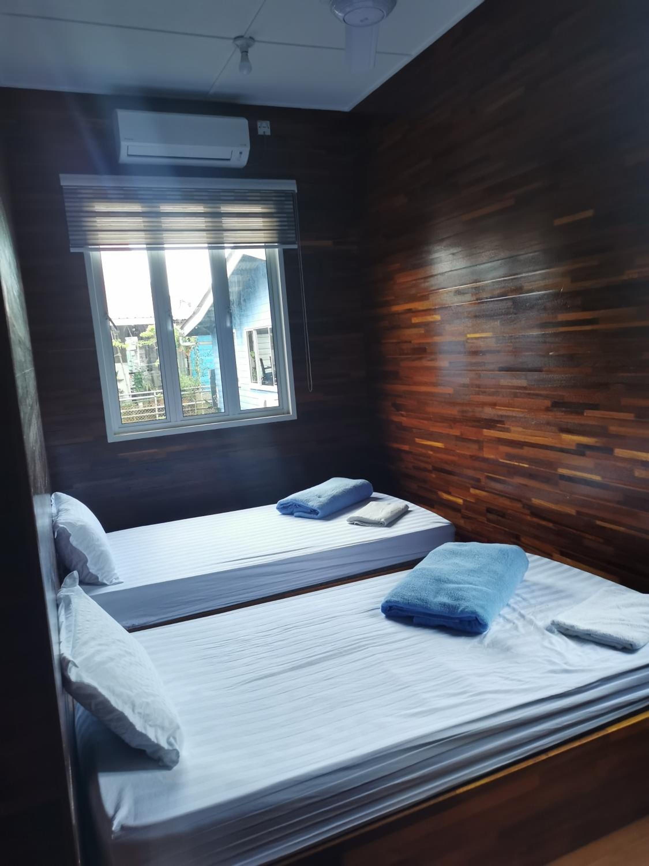 Double Room with Private Bathroom photo 2