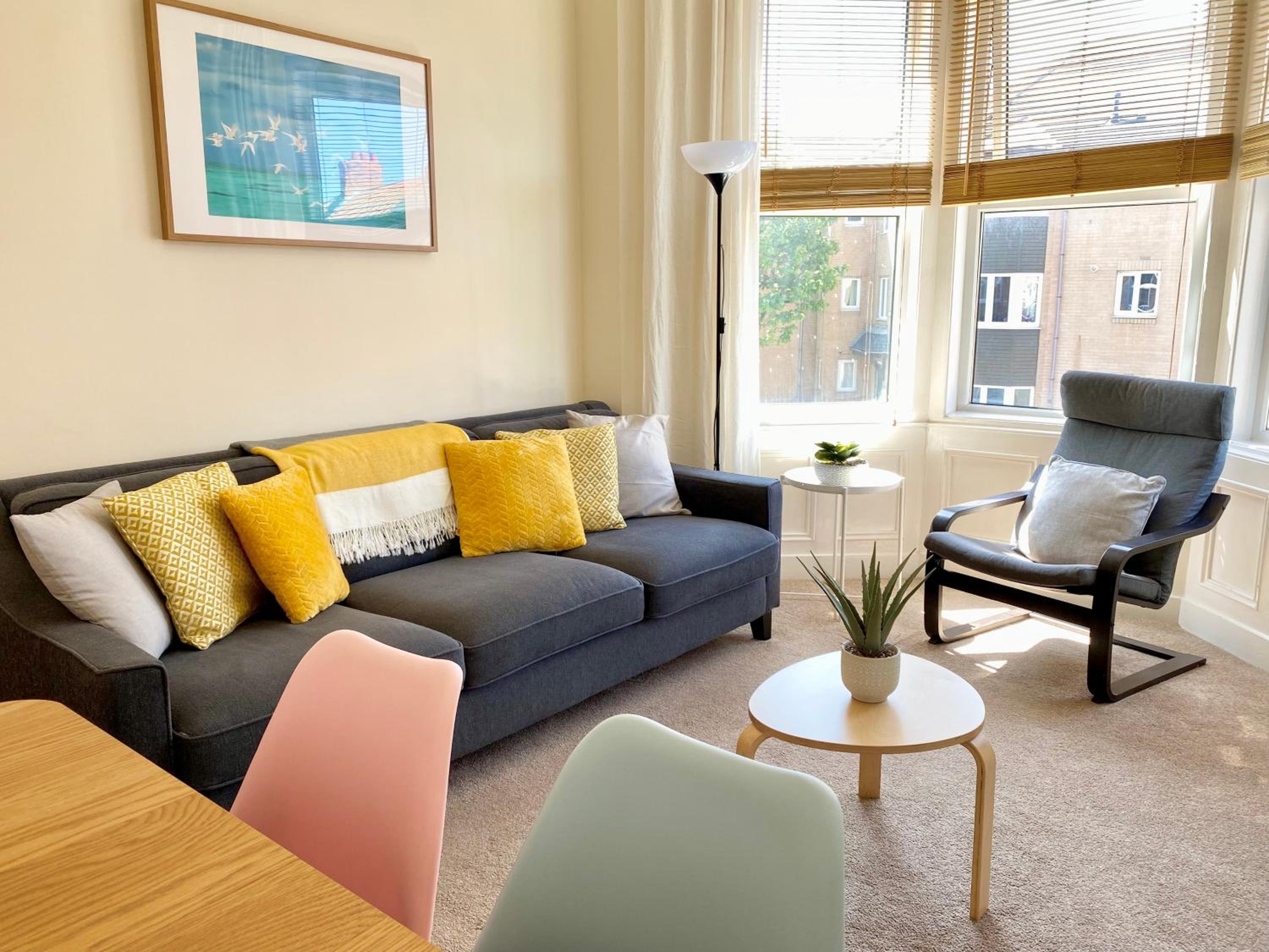 Three-Bedroom Apartment photo 1