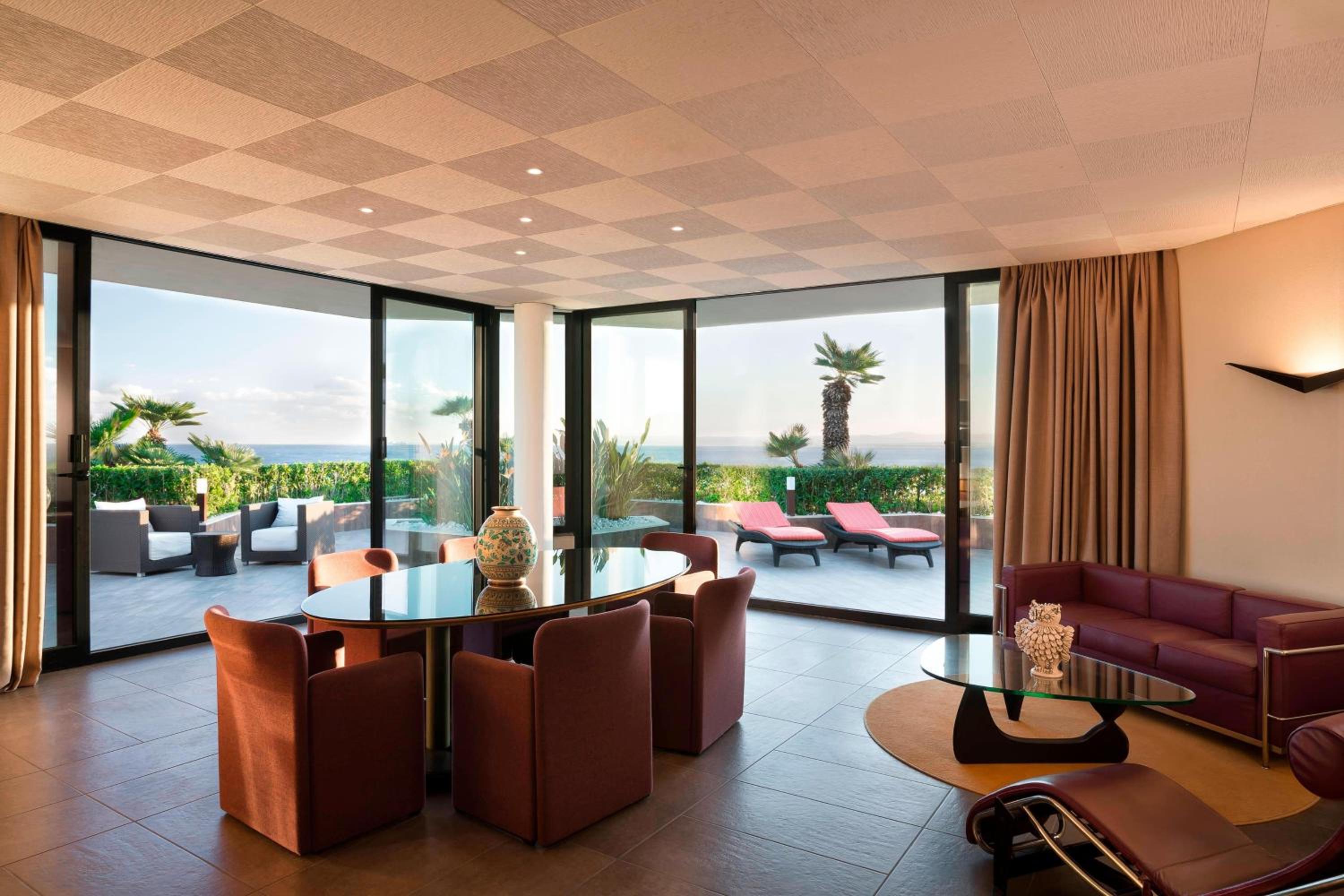 Diplomatic Suite photo 1