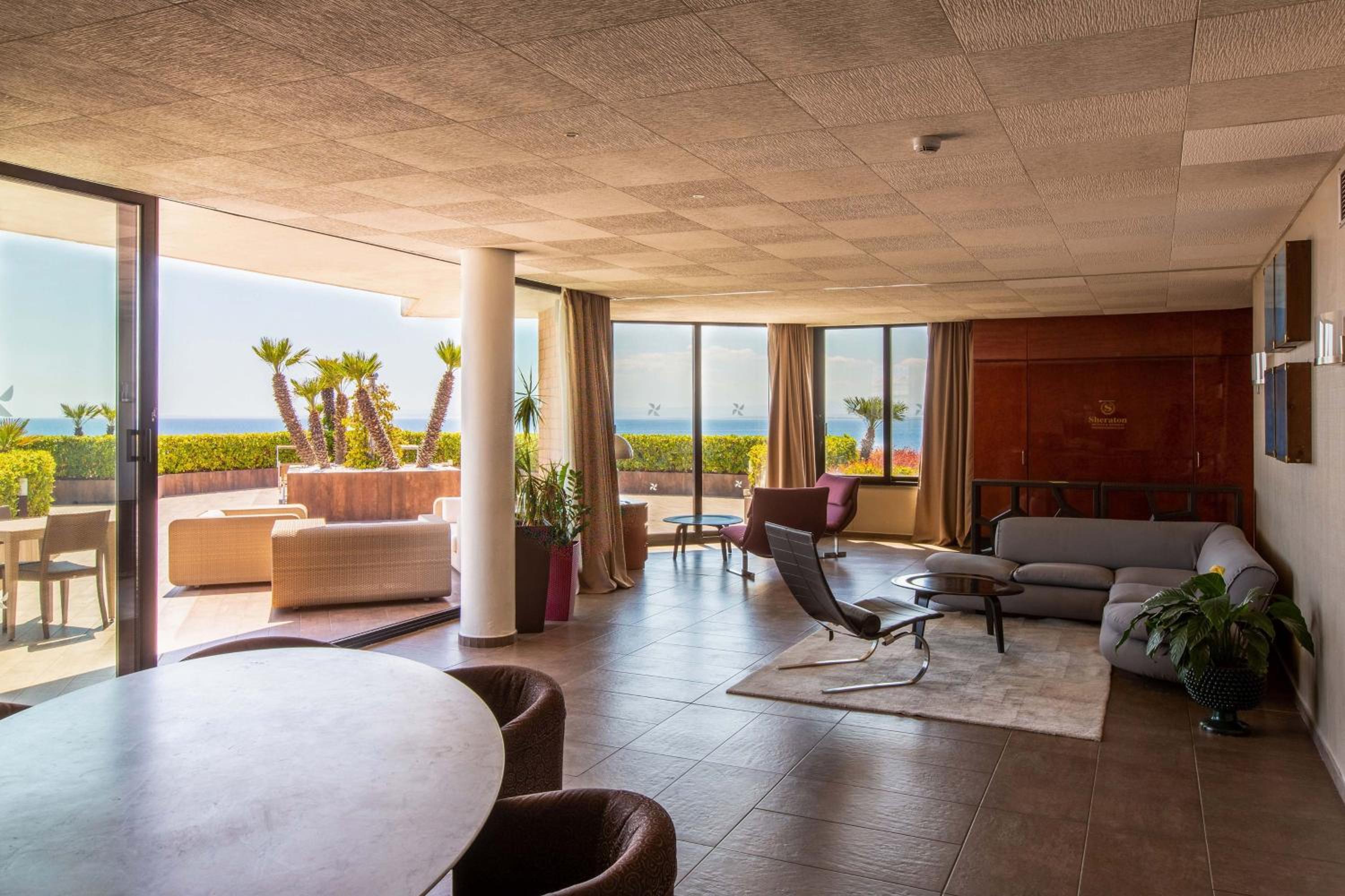 Presidential Suite photo 1