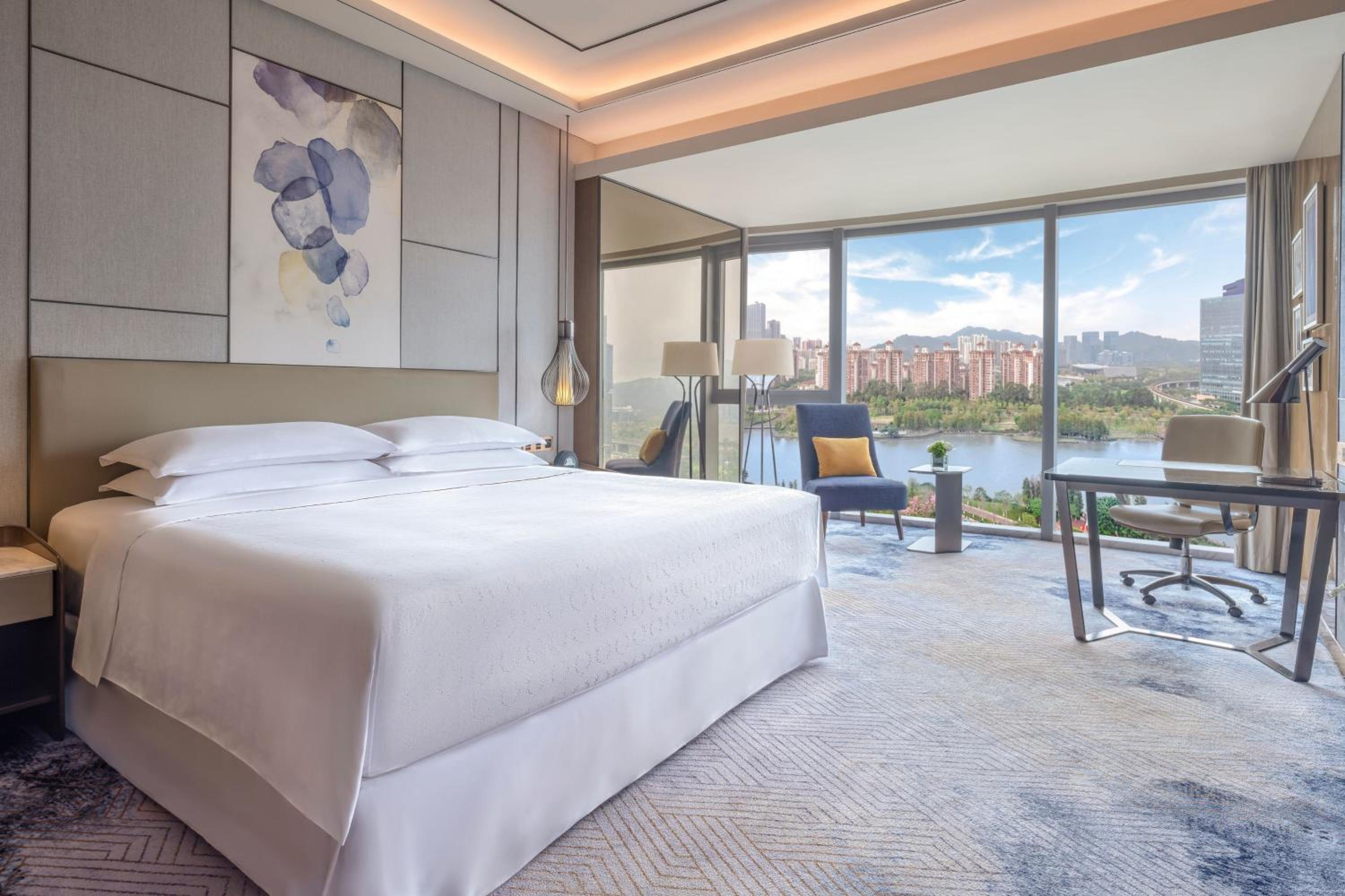 Executive King Room, Club lounge access, Guest room photo 1