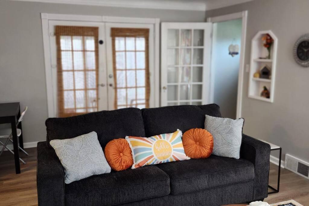 Four-Bedroom House photo 2