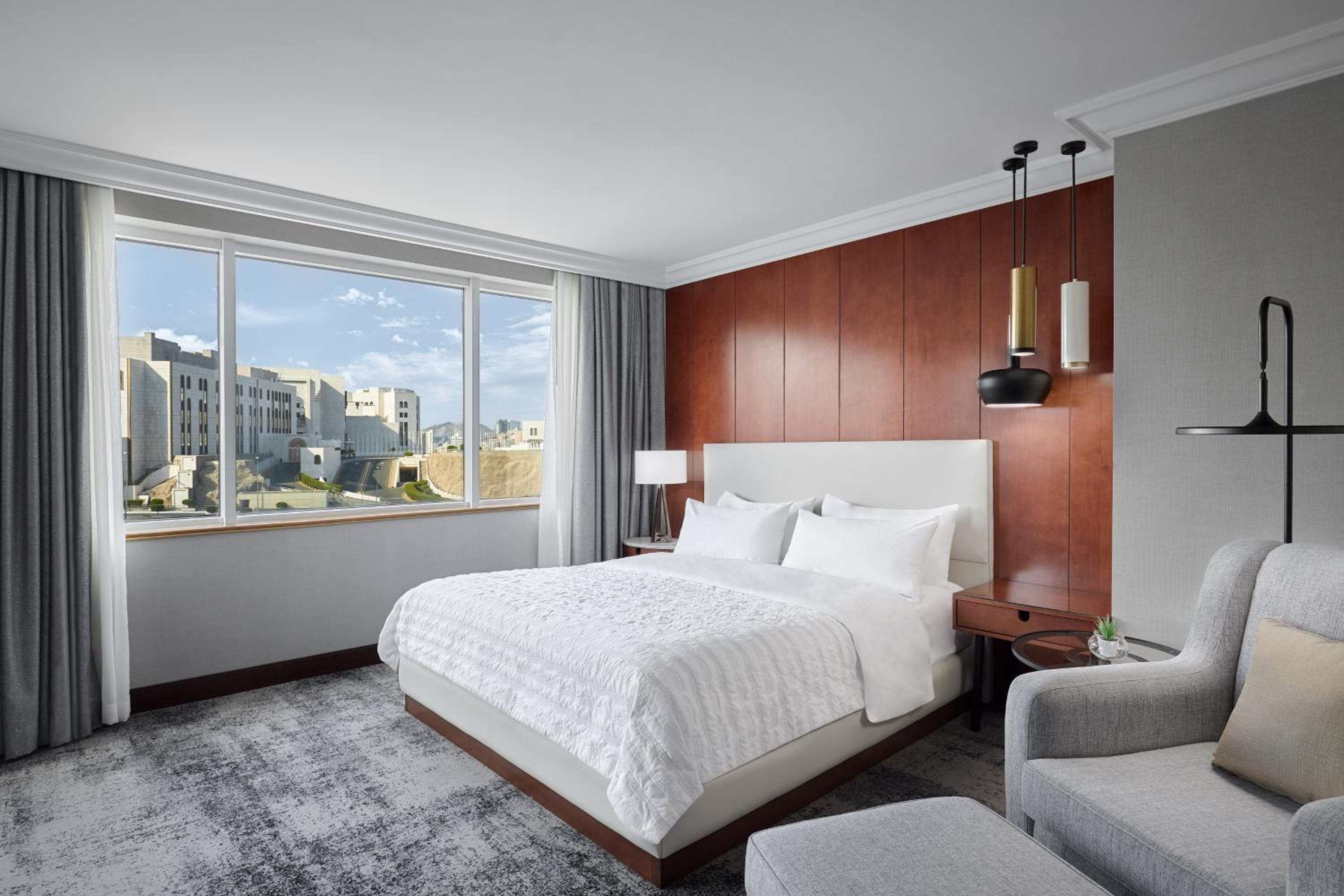 Superior Guest Room, Guest room, 1 King, City view