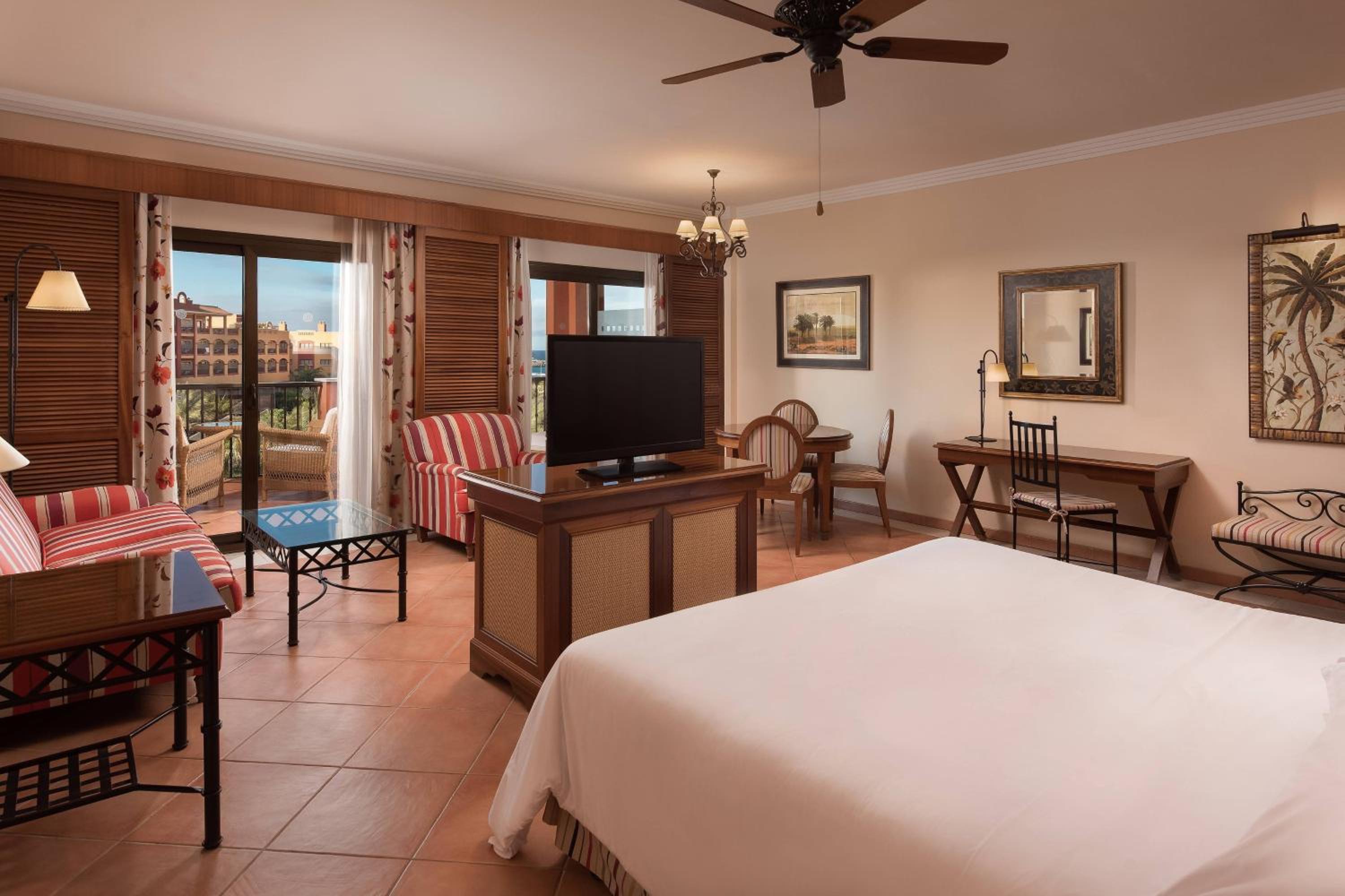 Junior King Suite with Ocean View