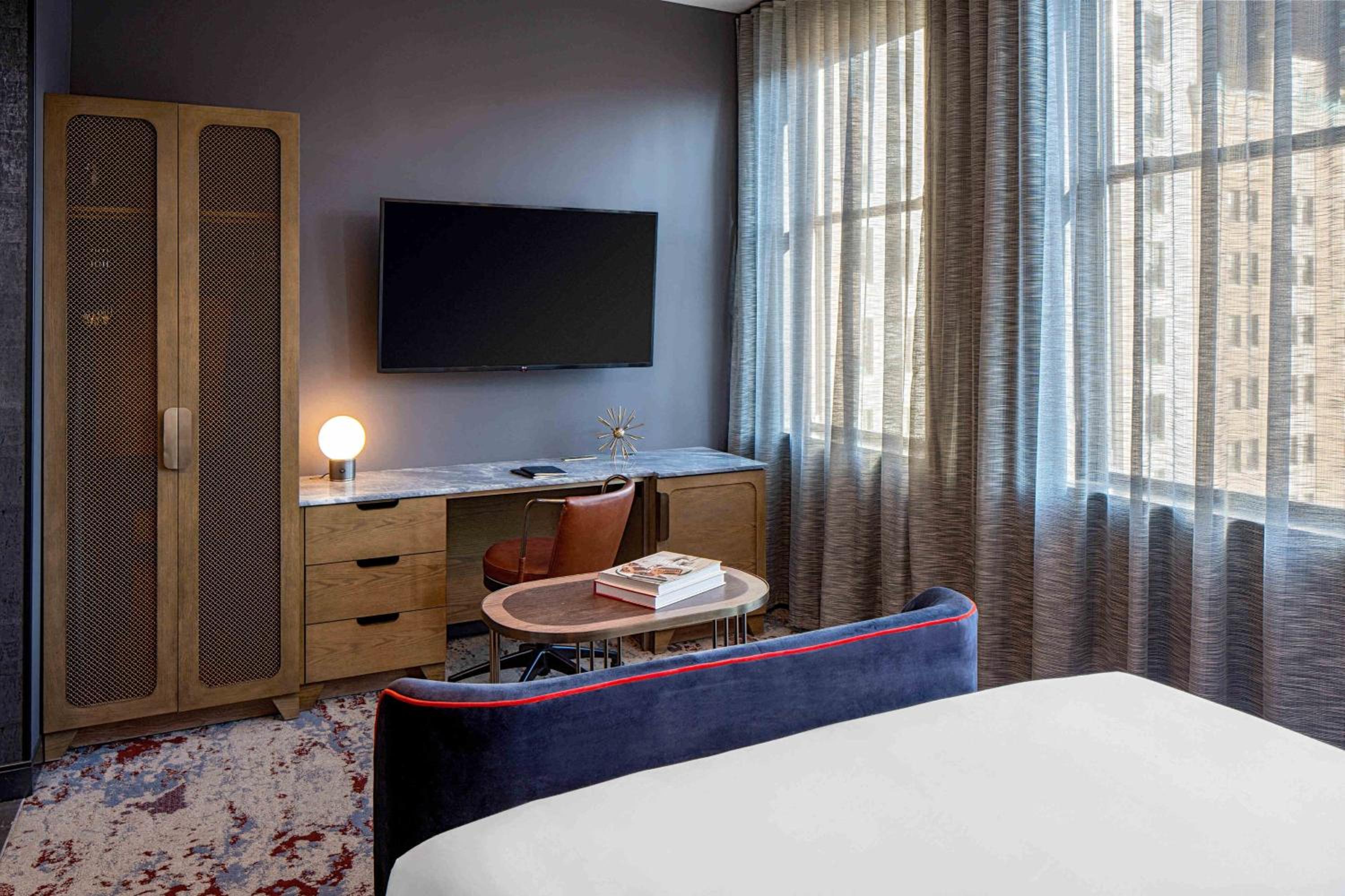 Guest room, 1 Queen - Photo 1