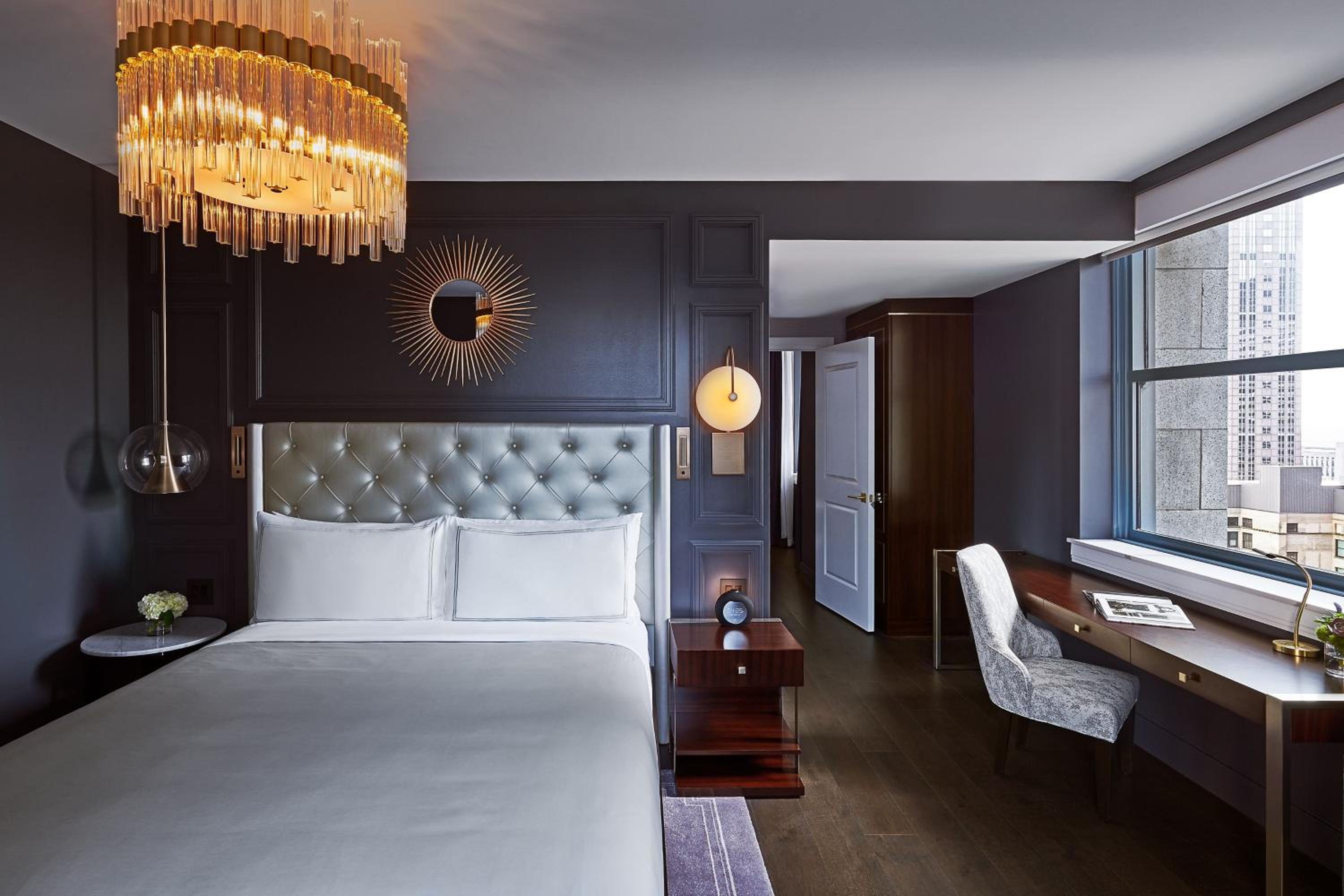 One-Bedroom Corner King Suite with Sofa Bed and City View
