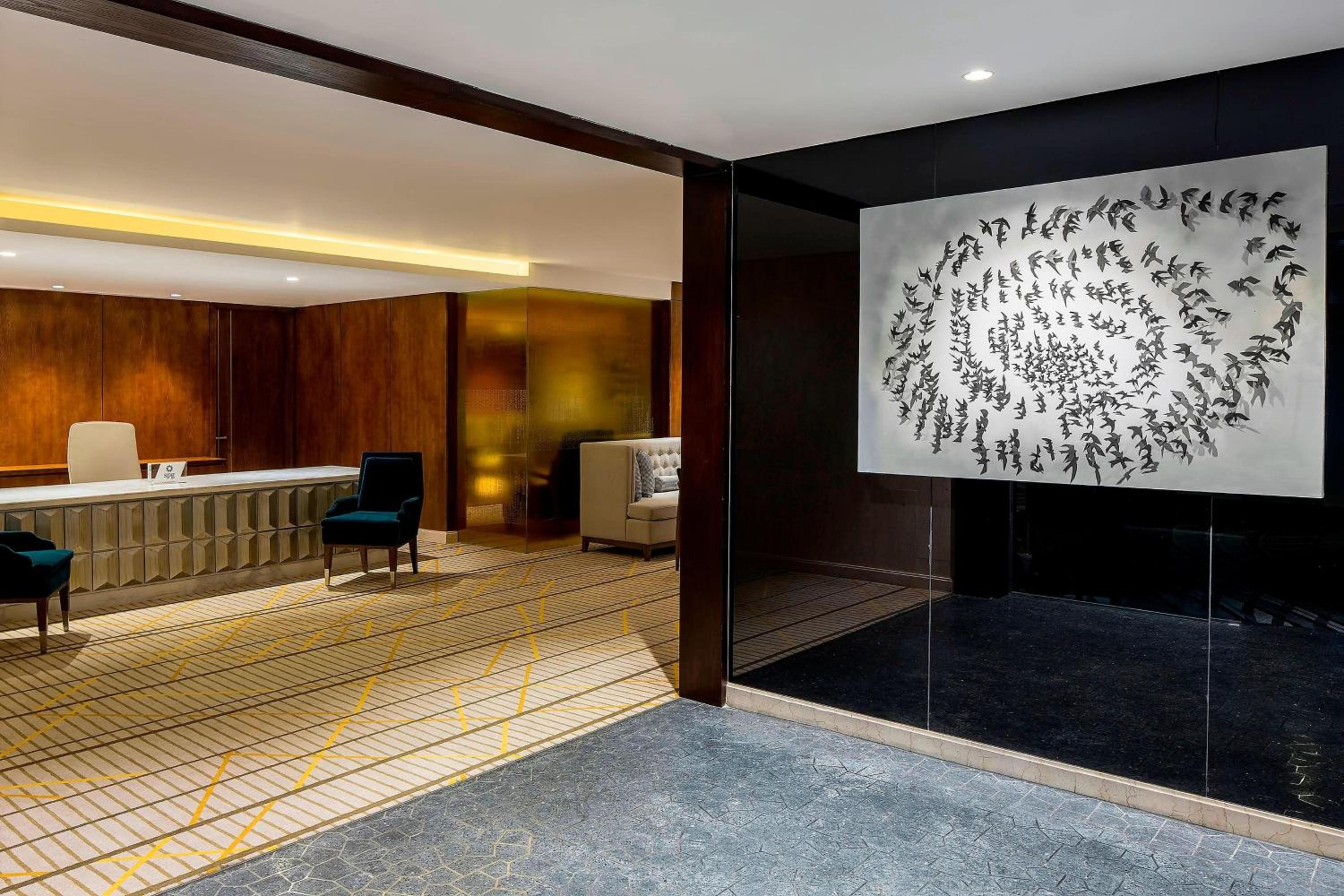 Club King Room, Larger Guest room, 1 King photo 1