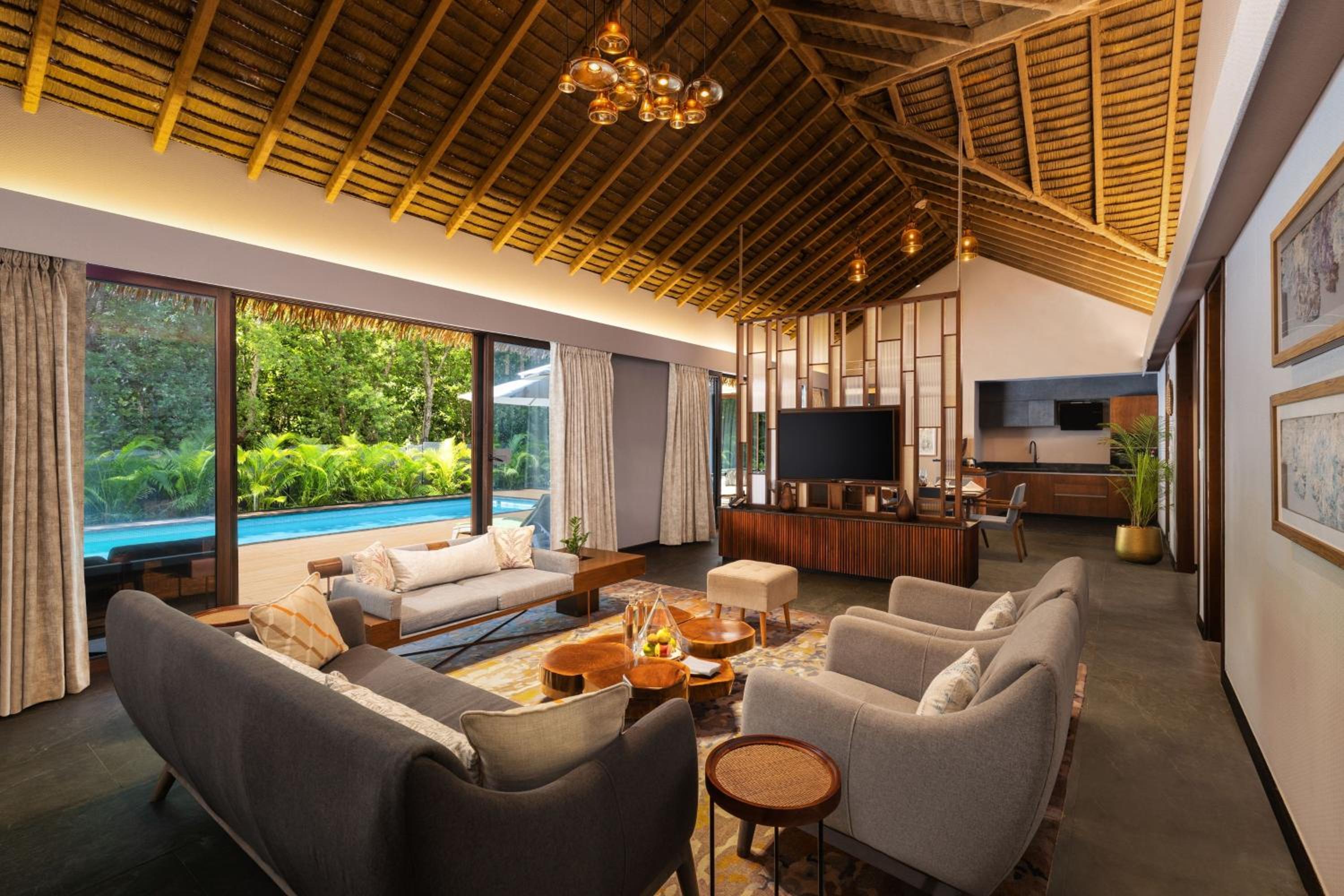 Amara Grand Villa, 2 Bedroom Larger Villa, Ocean view - Complimentary HiTea by the Beach