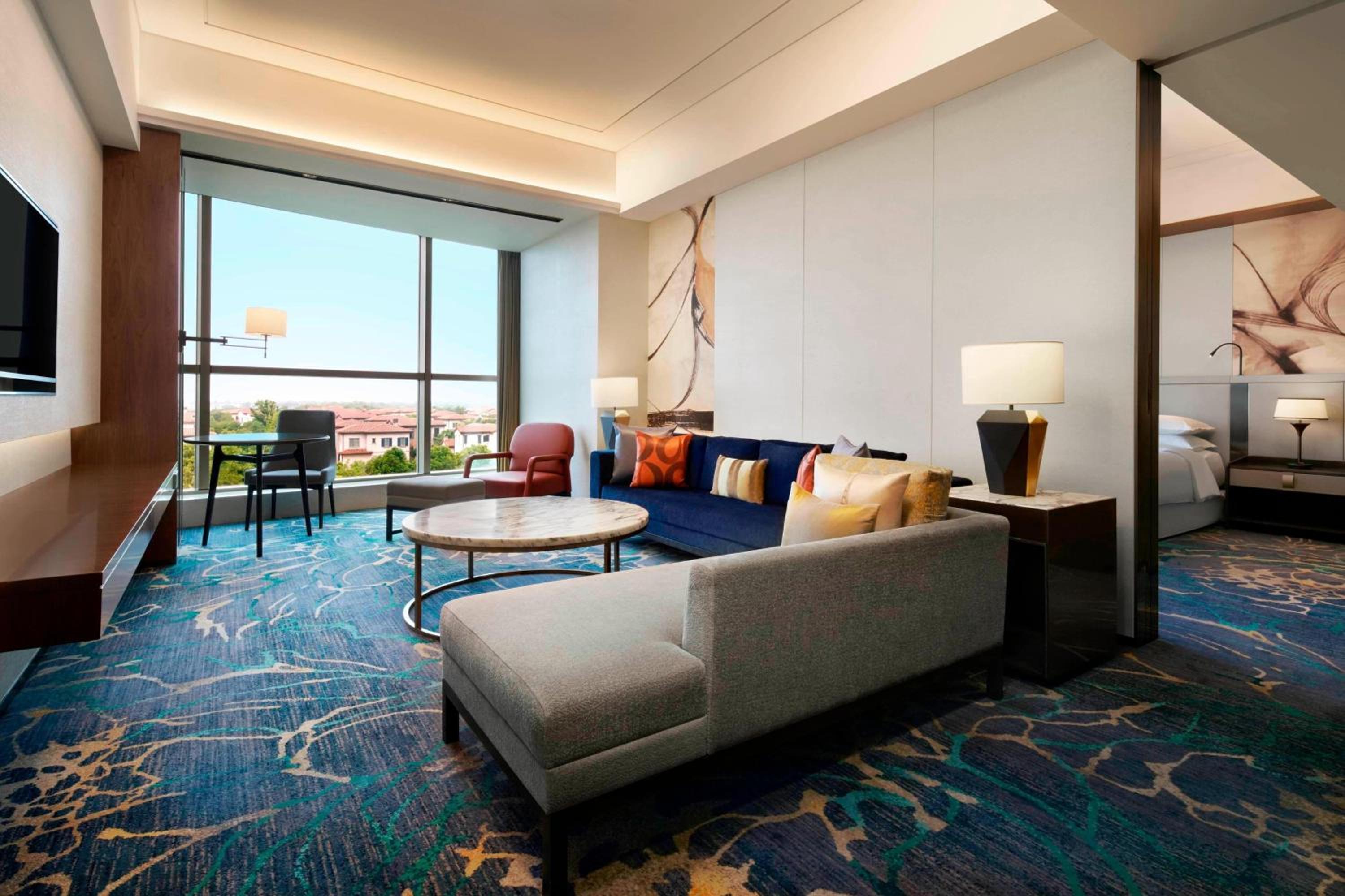 Deluxe Suite photo 1
