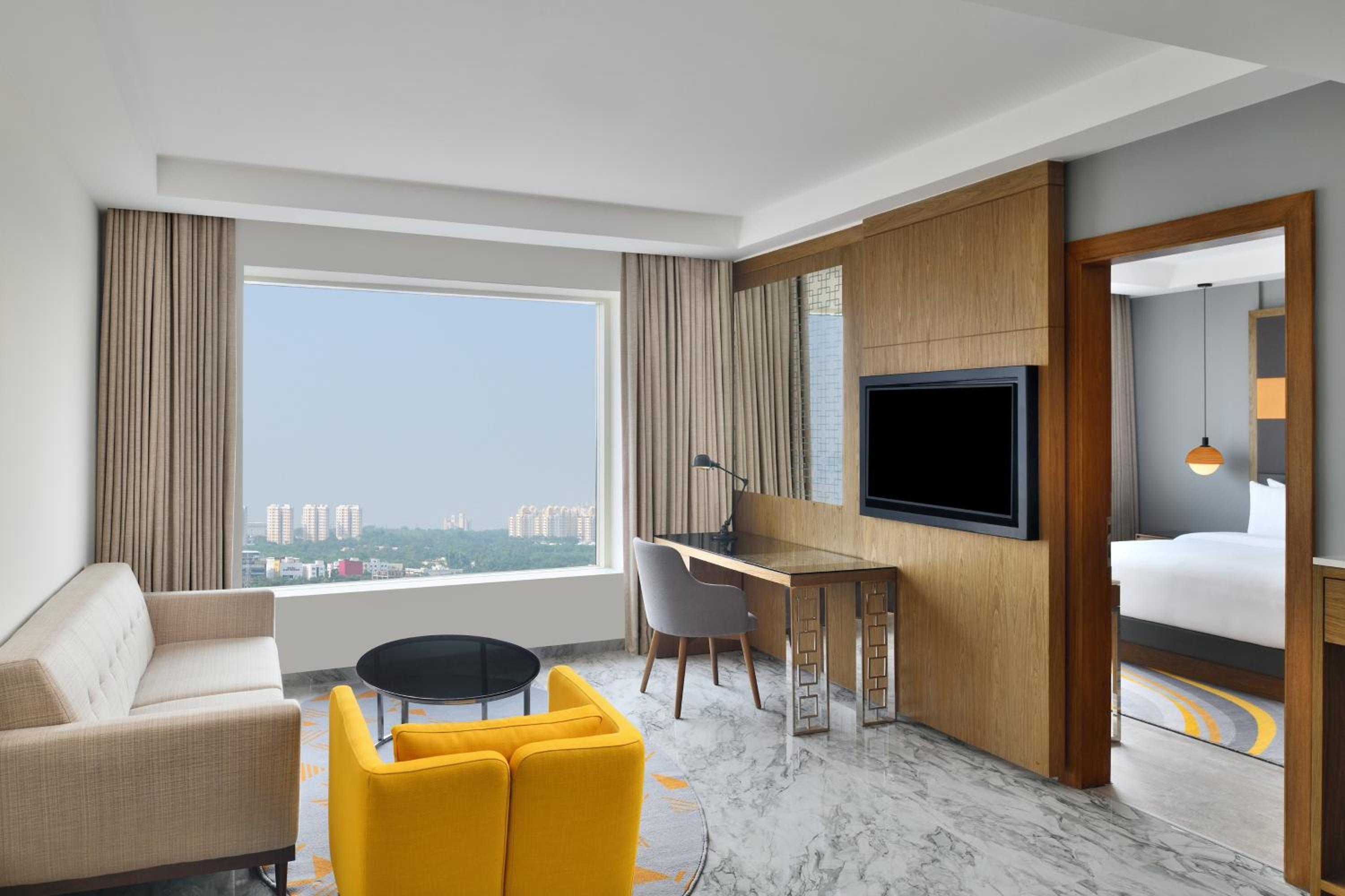 Deluxe Suite  - Photo 1