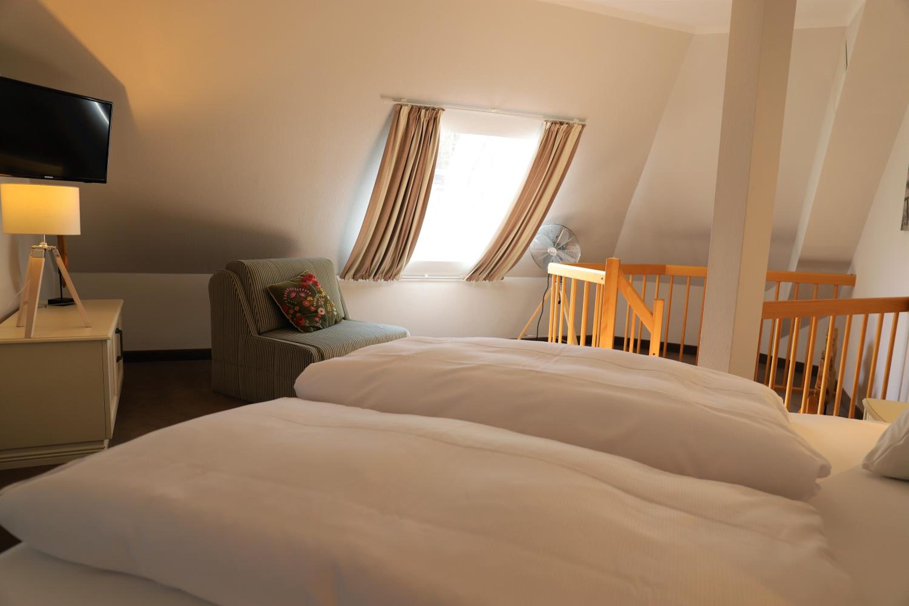 Suite with forest view - Photo 3