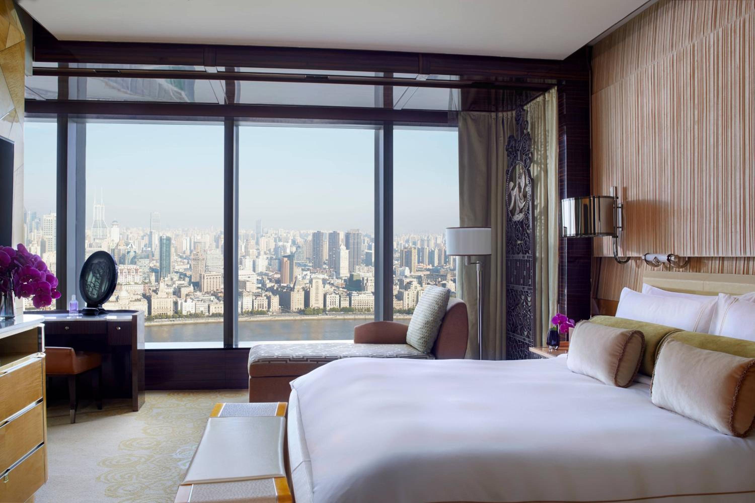 Shanghai Bund View Suite