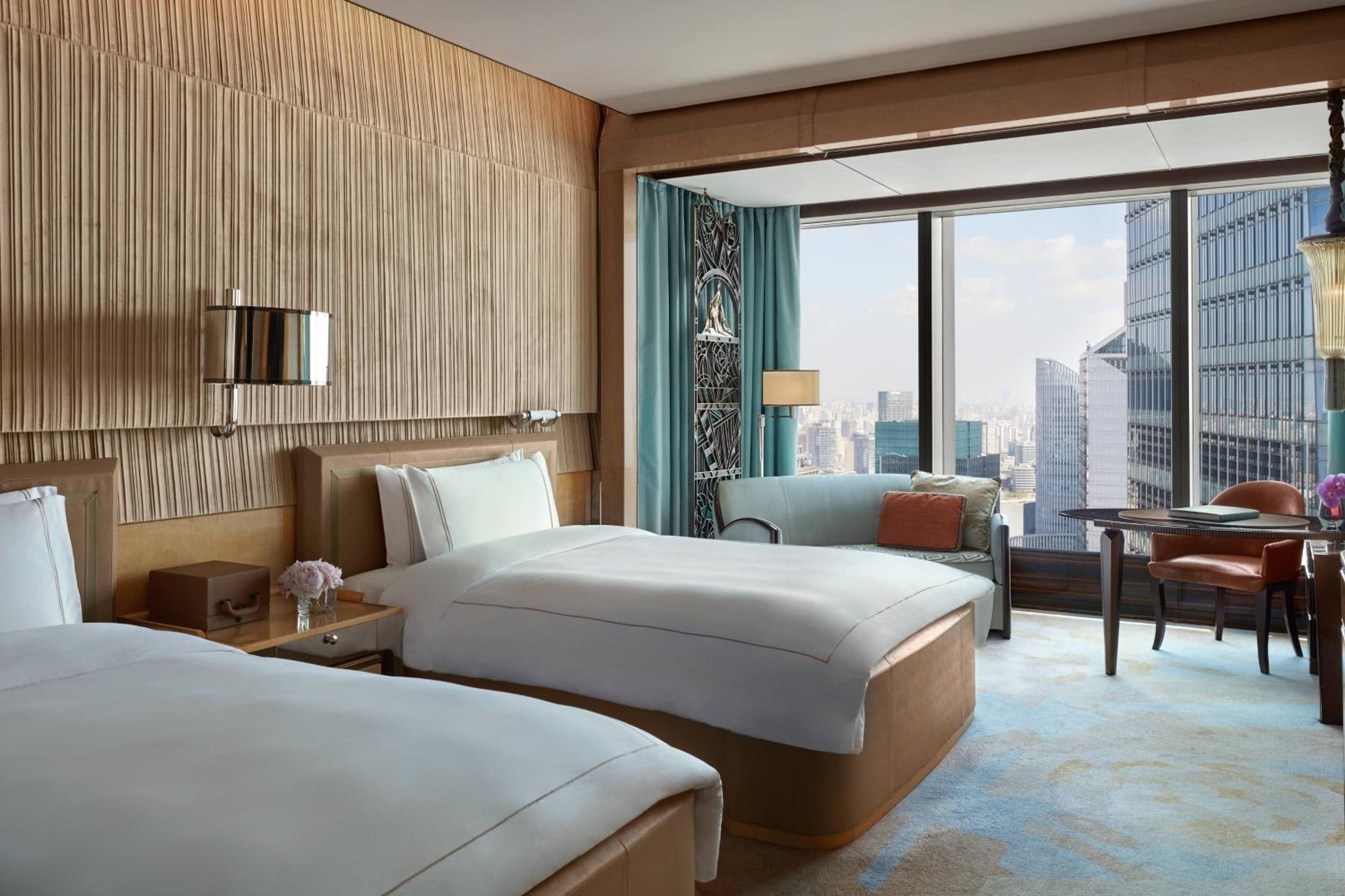 Club Pearl Tower Twin Room