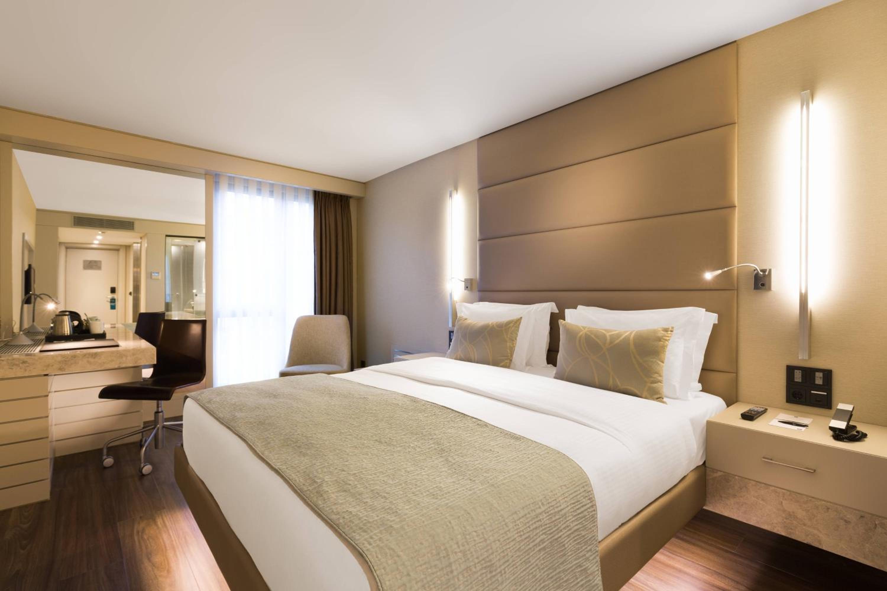 Guest Room, 1 King