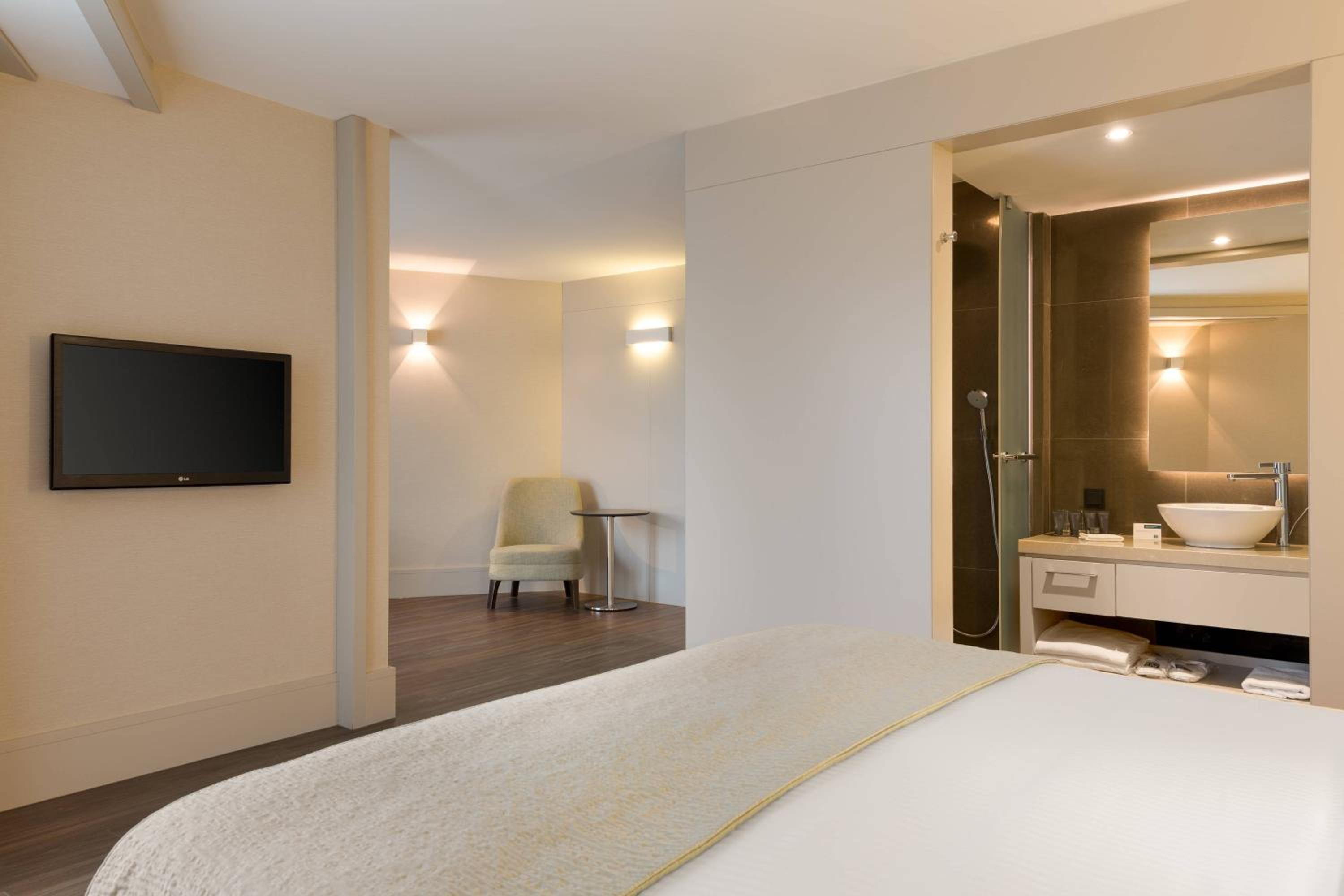 Junior Suite, 1 King