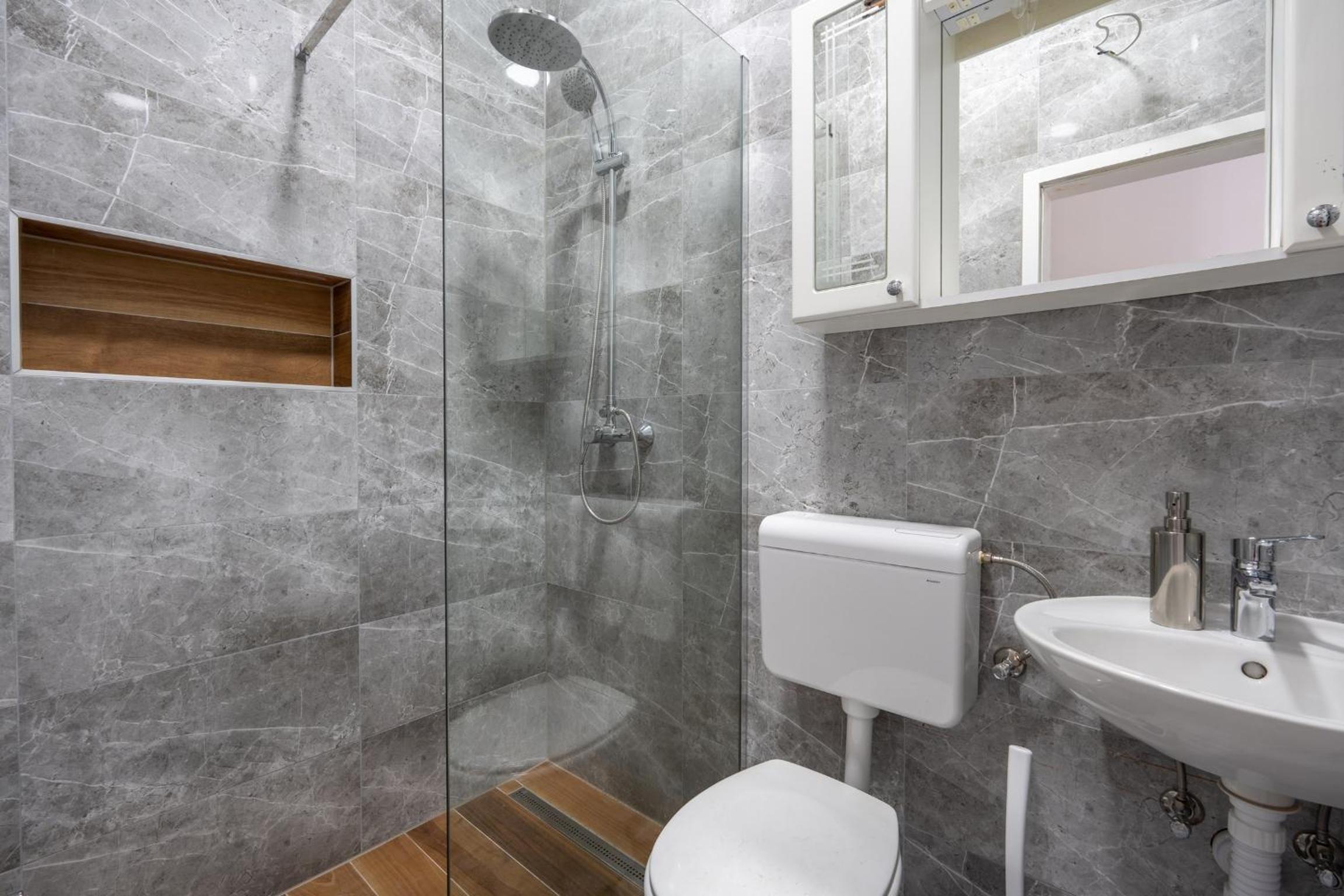 Studio Apartment with Garden View photo 3