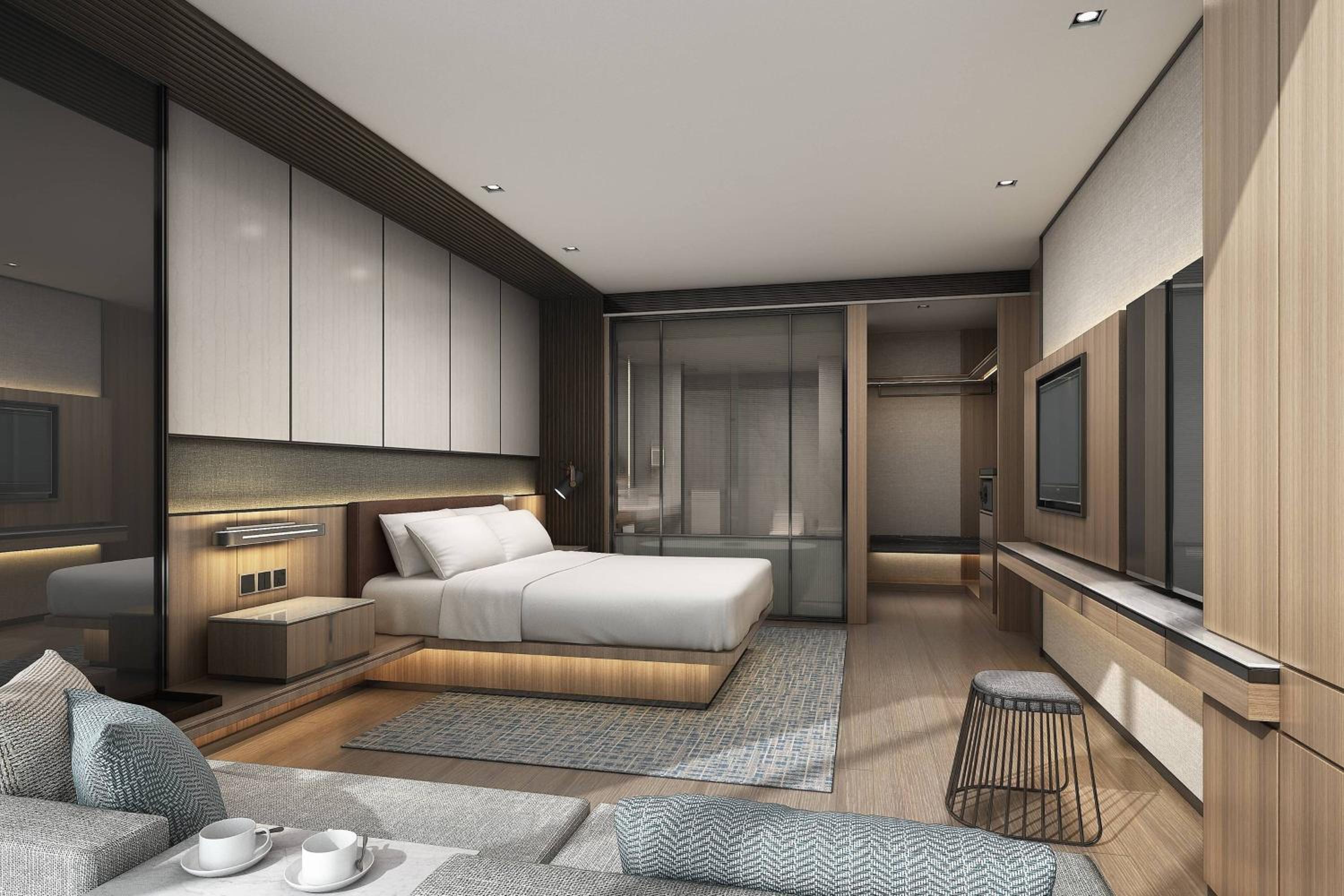 King Suite with Executive lounge access, 1 King - Photo 1