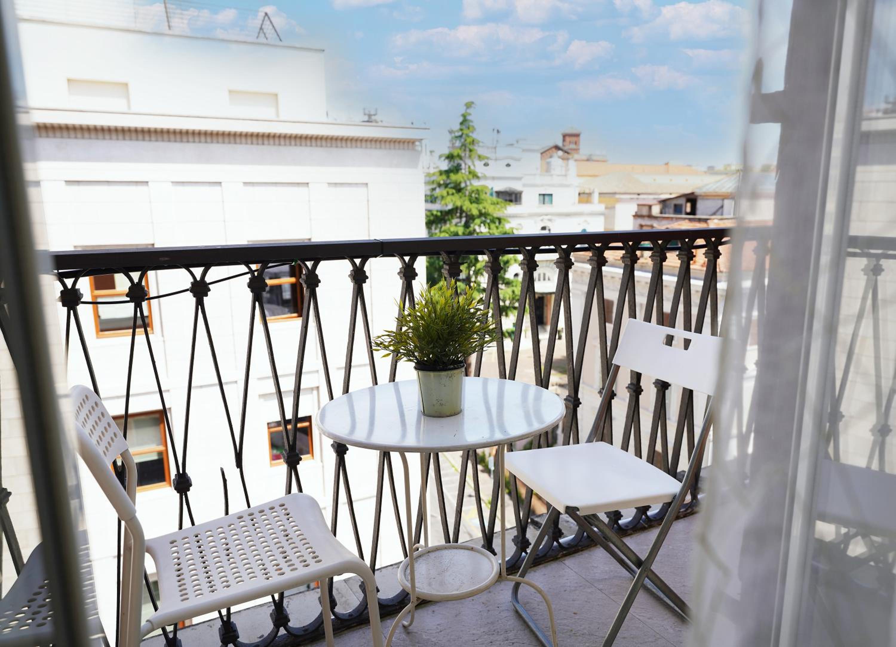 Double Room with Balcony photo 3