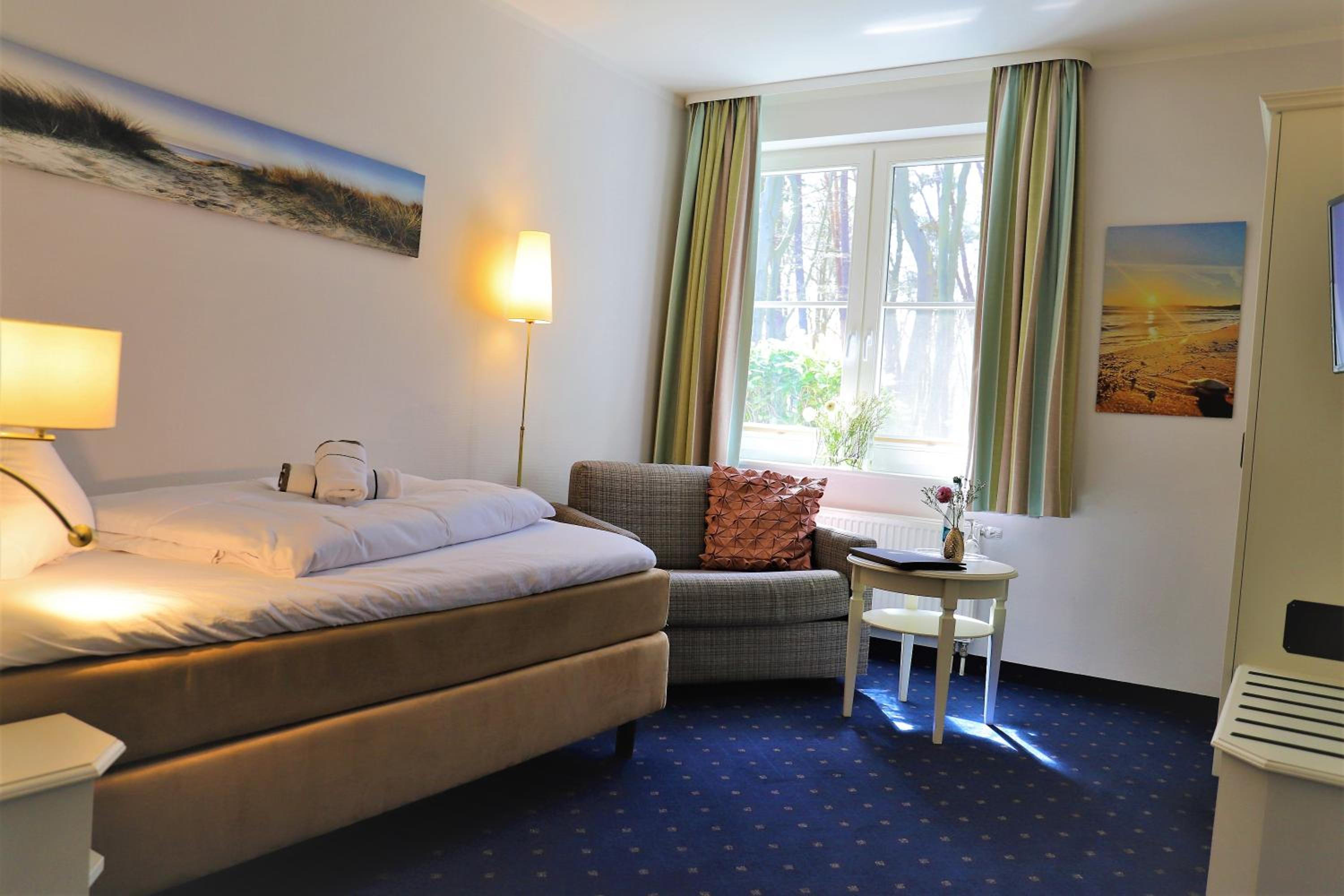 Single Room with Forest View