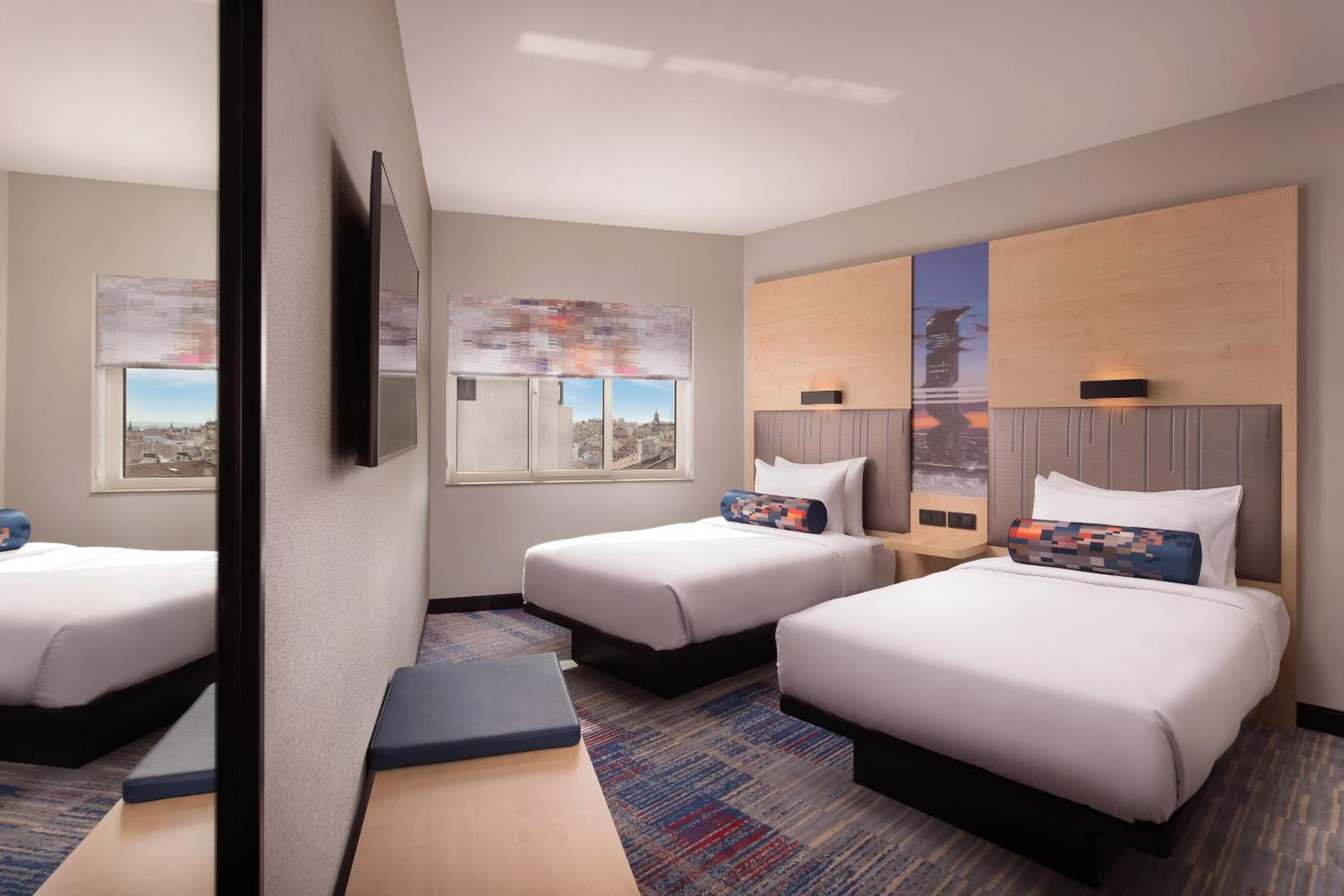 Aloft Twin Room