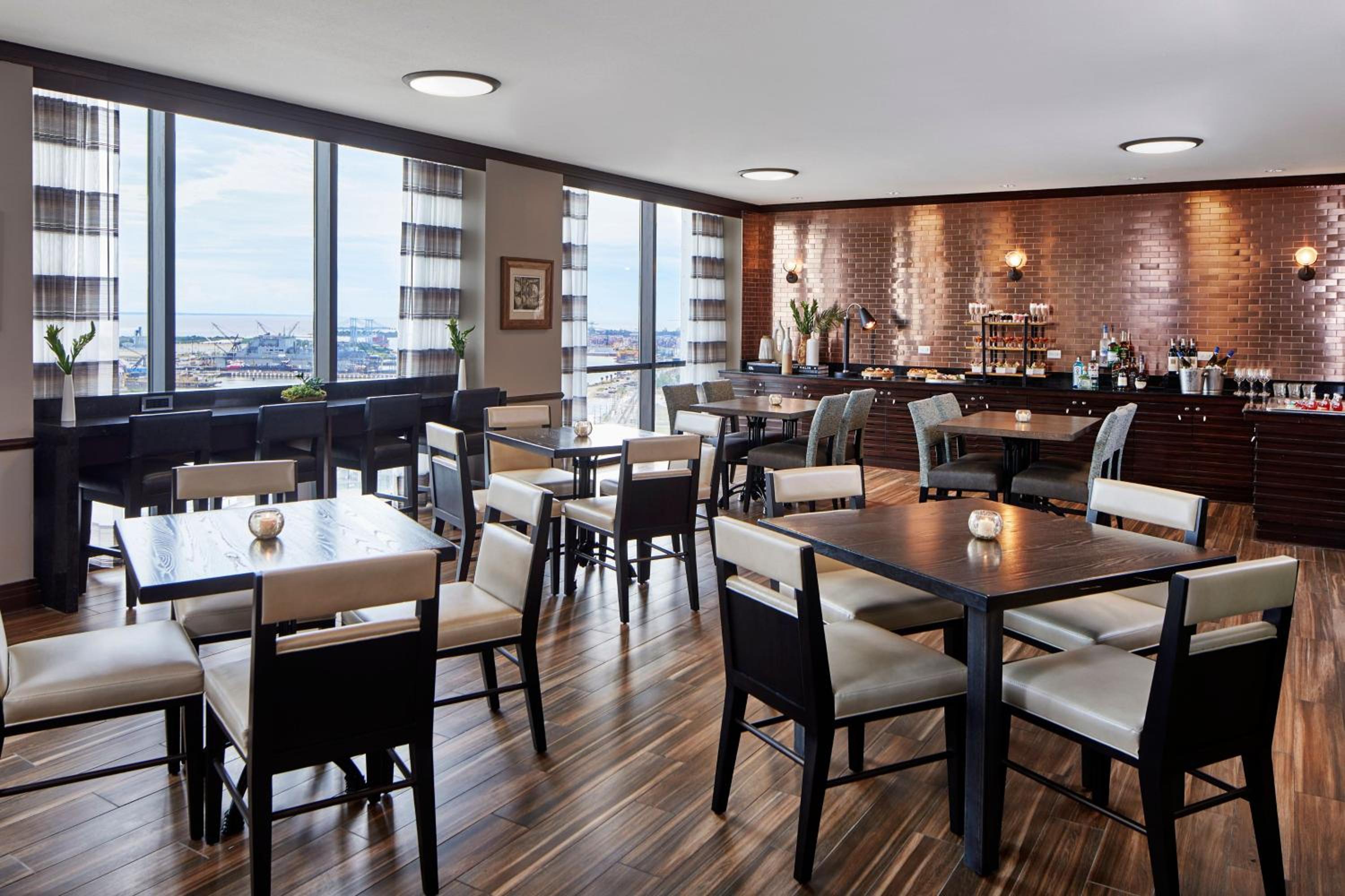 Club King Room - Photo 3