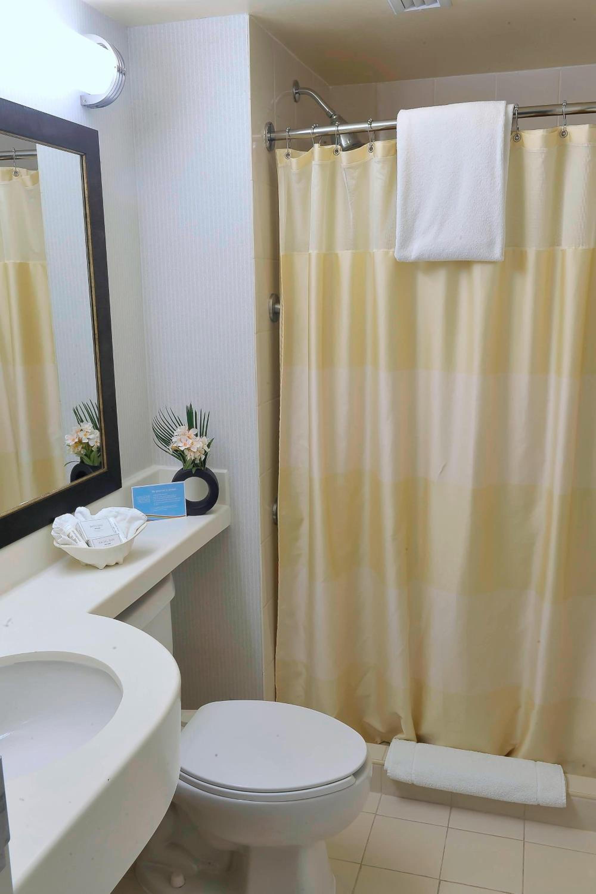 Queen Room - Photo 3
