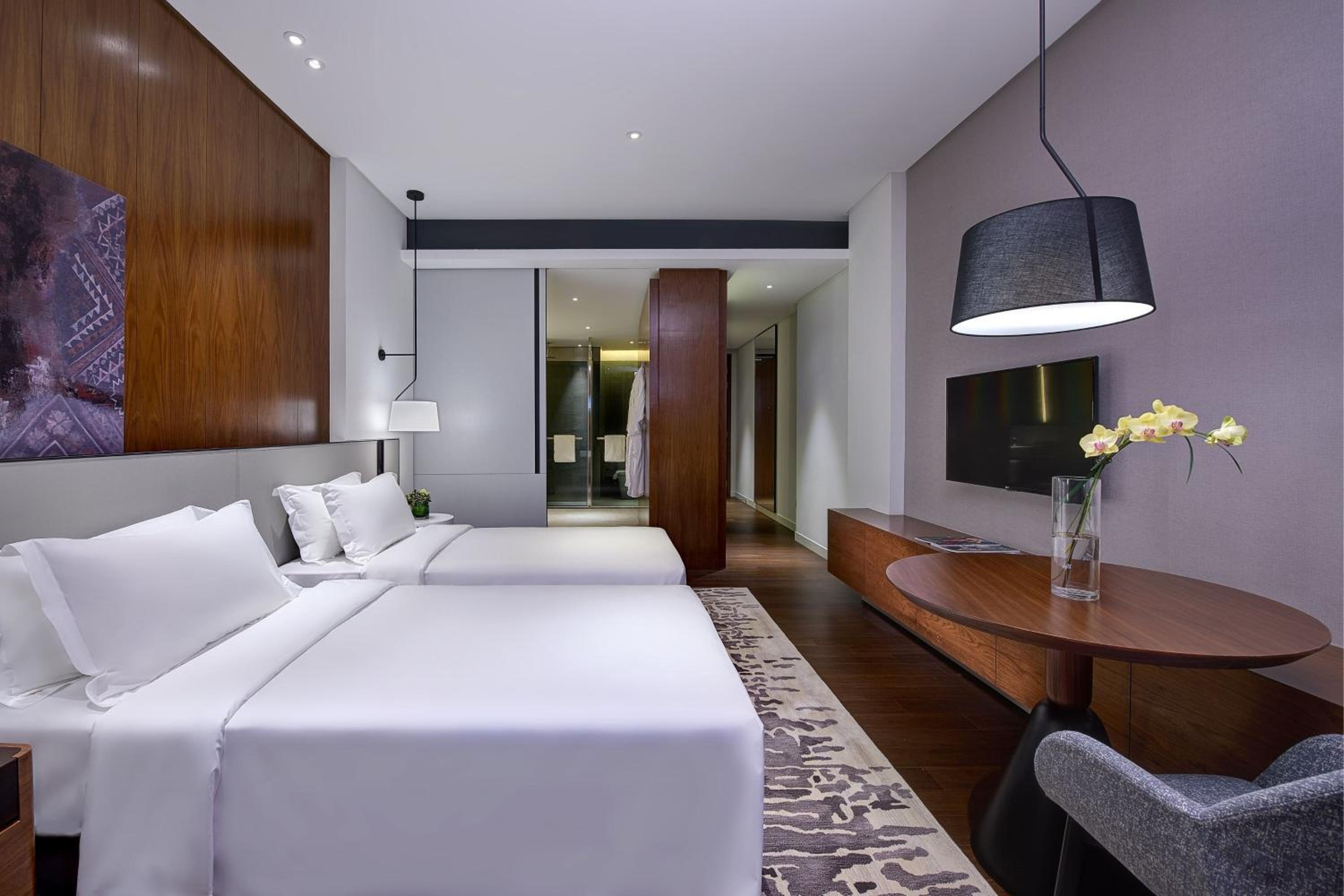 Executive Twin Room - Club Lounge Access photo 3
