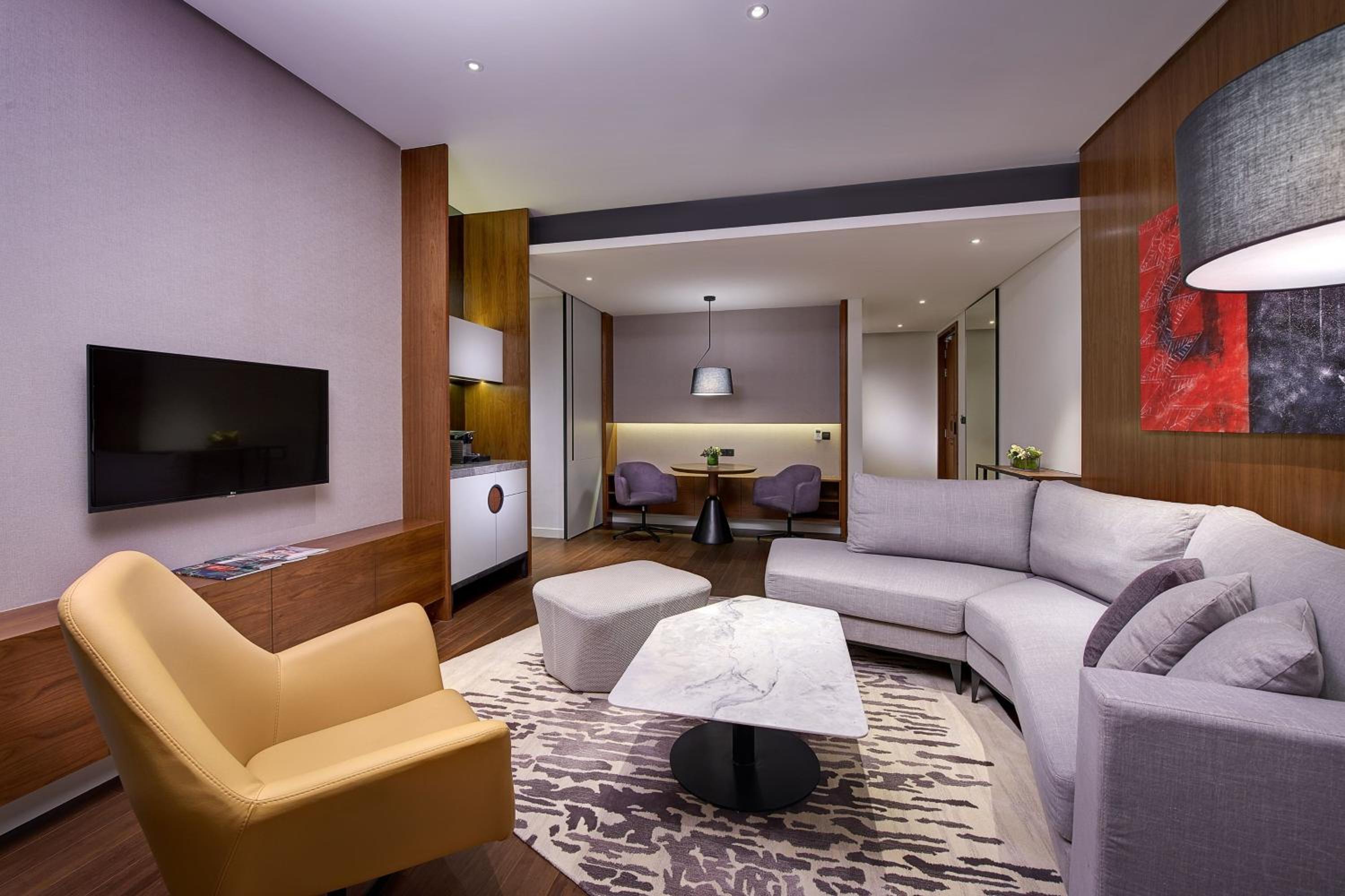 Executive Suite - Club Lounge Access, Suite, 1 King photo 3