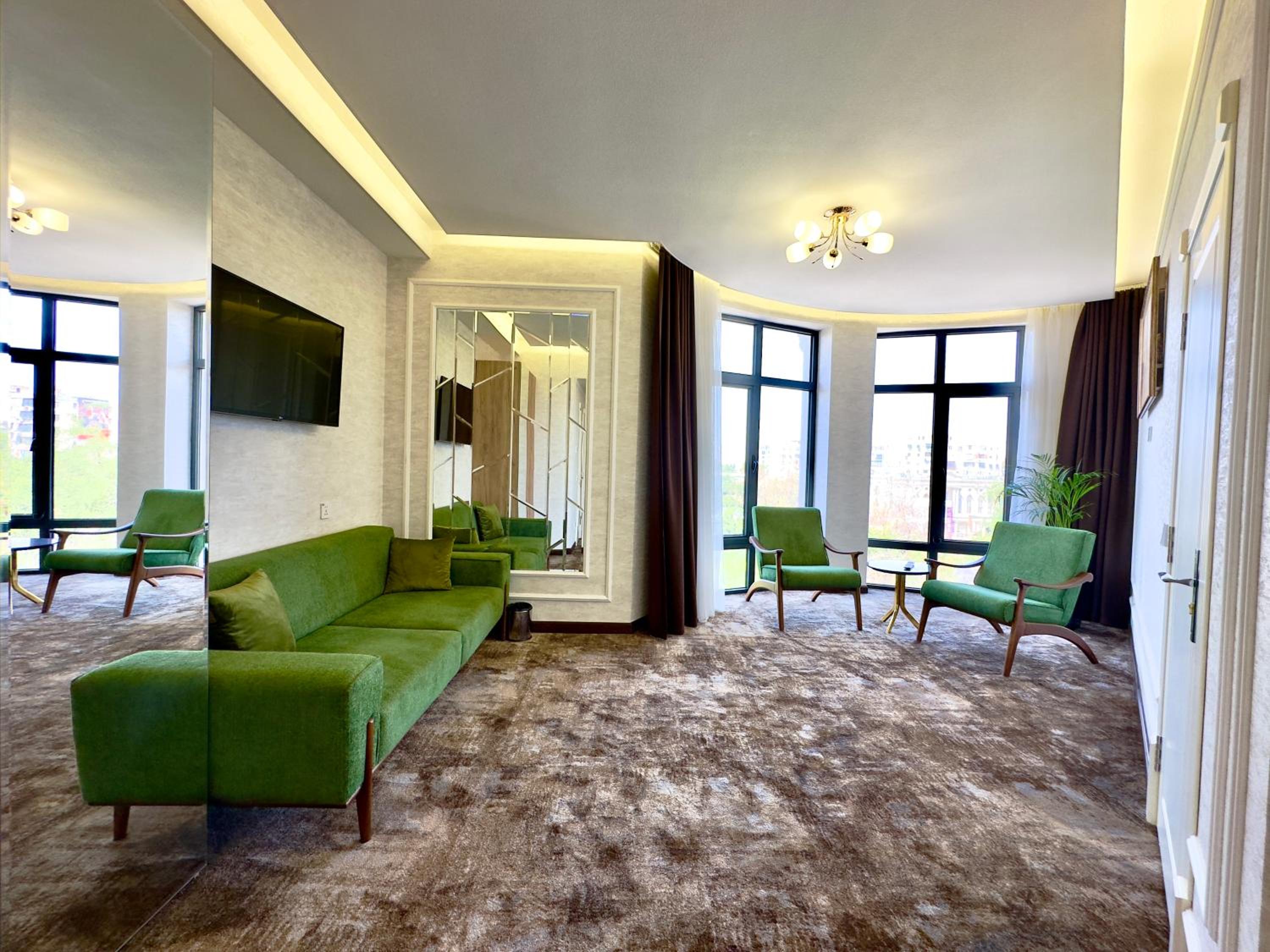 Executive Suite