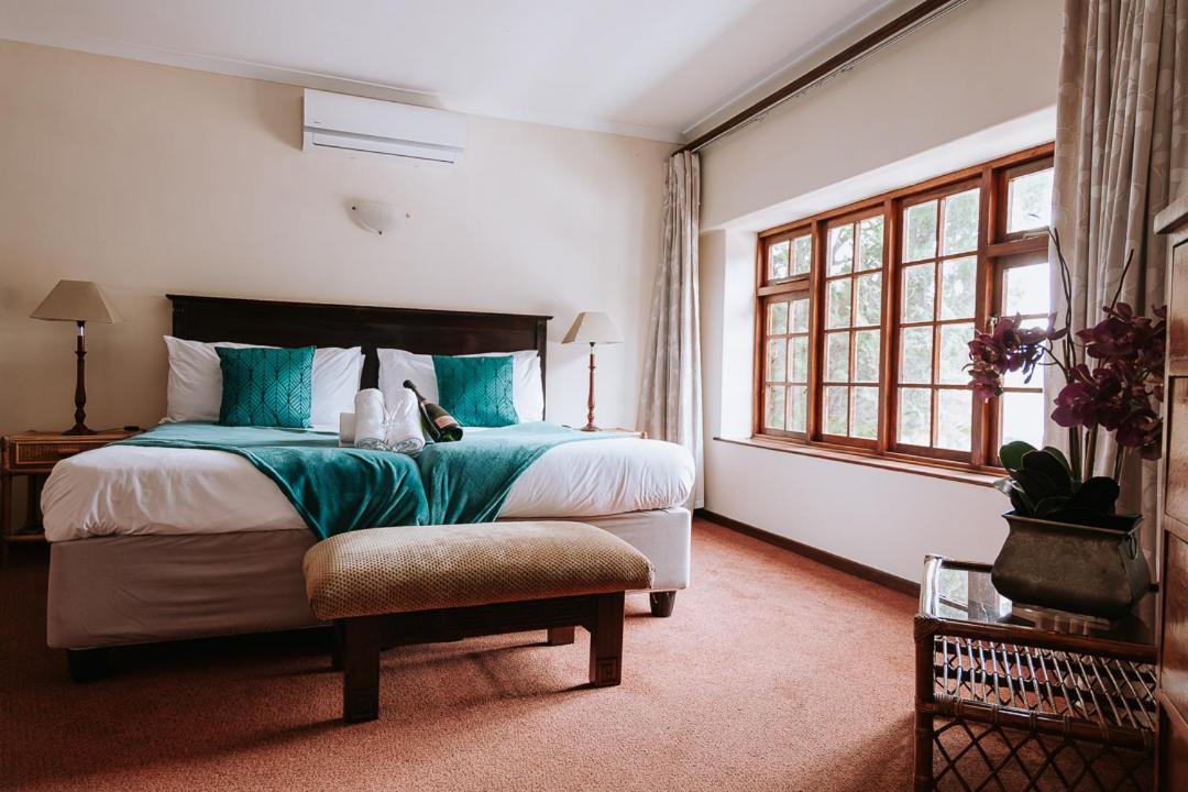 Standard Double or Twin Room photo 3