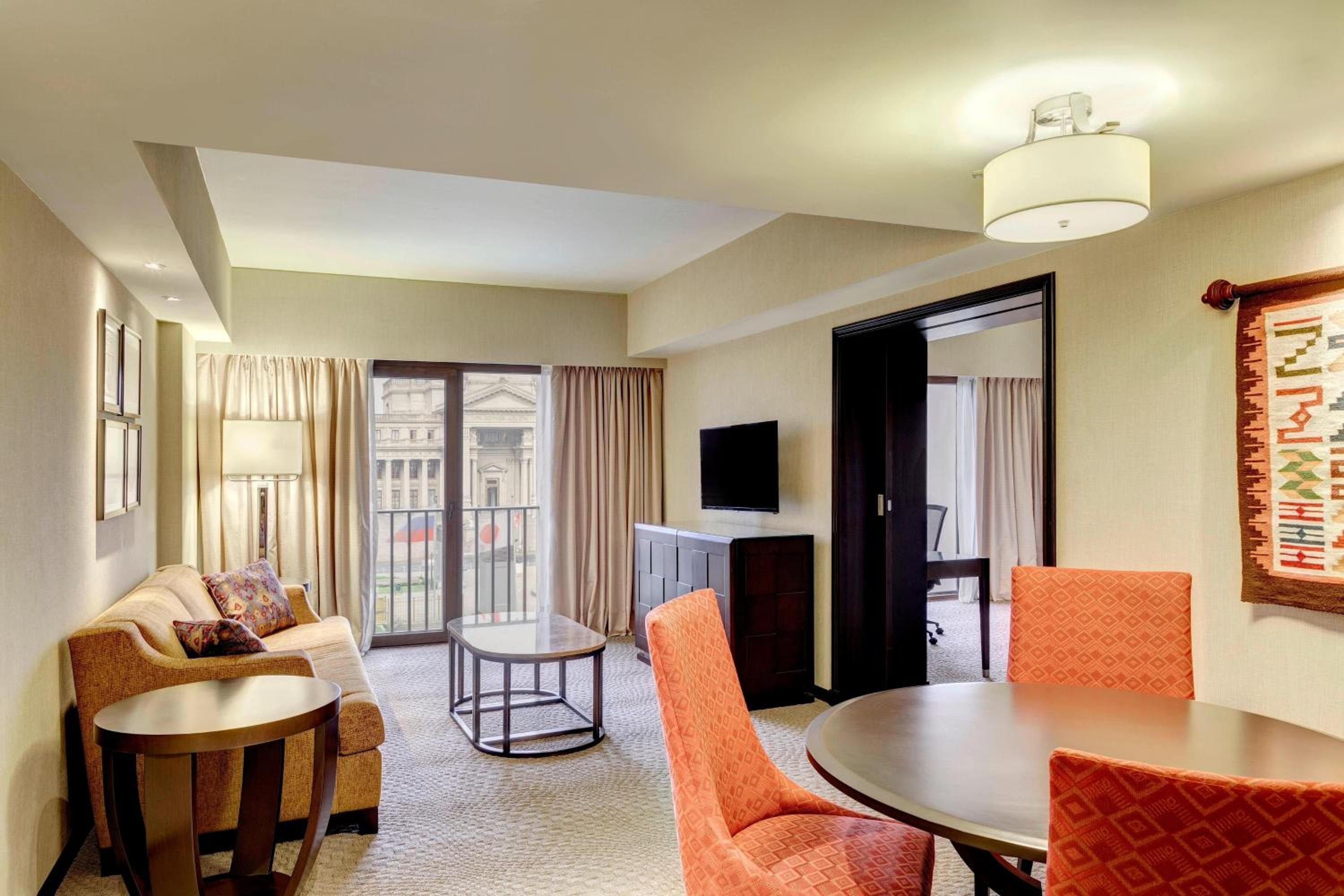 Junior Suite, Junior Suite, 1 King - Photo 1