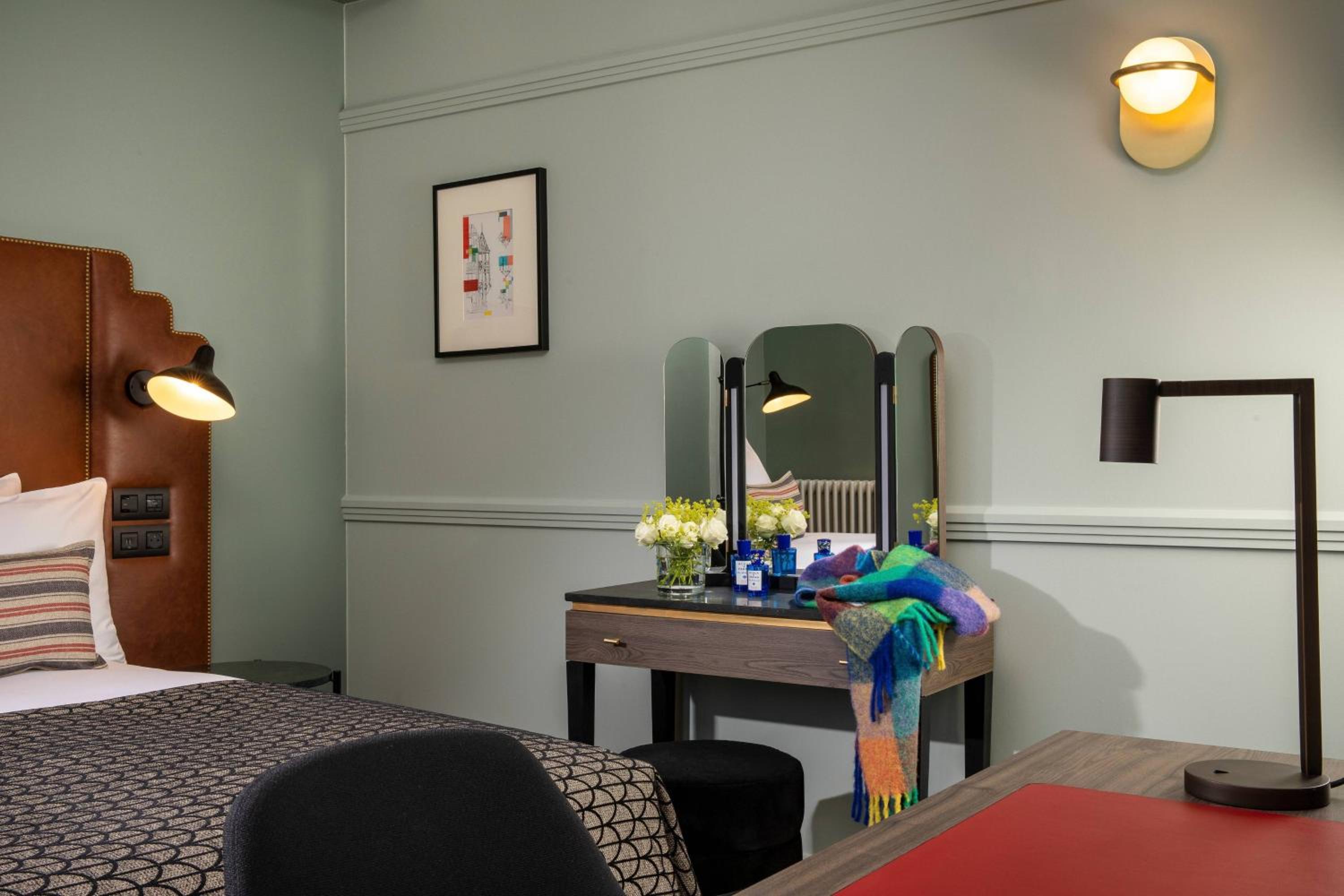 Double Suite with Sofa Bed thumbnail 6