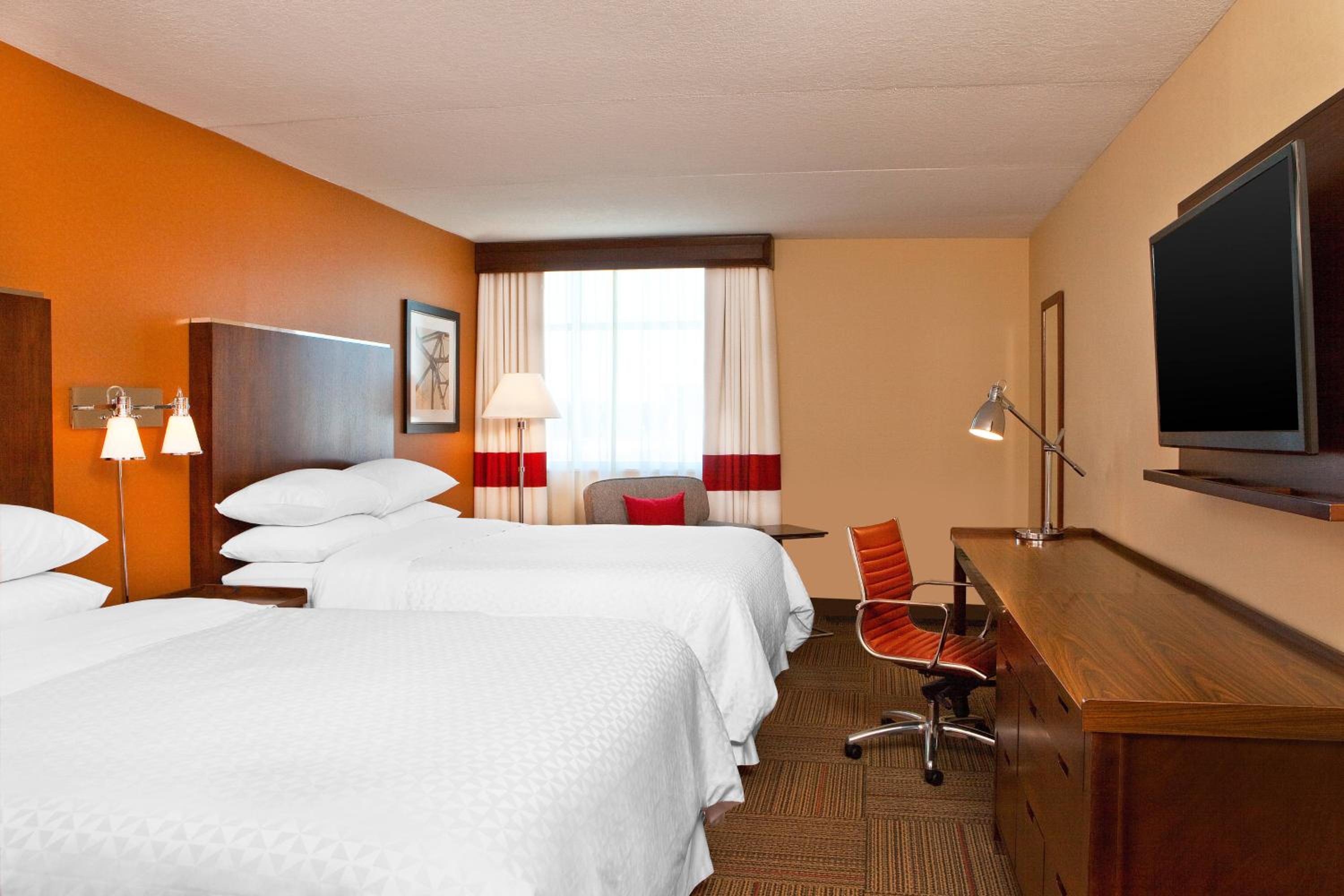 Queen Room with Two Queen Beds - Photo 1