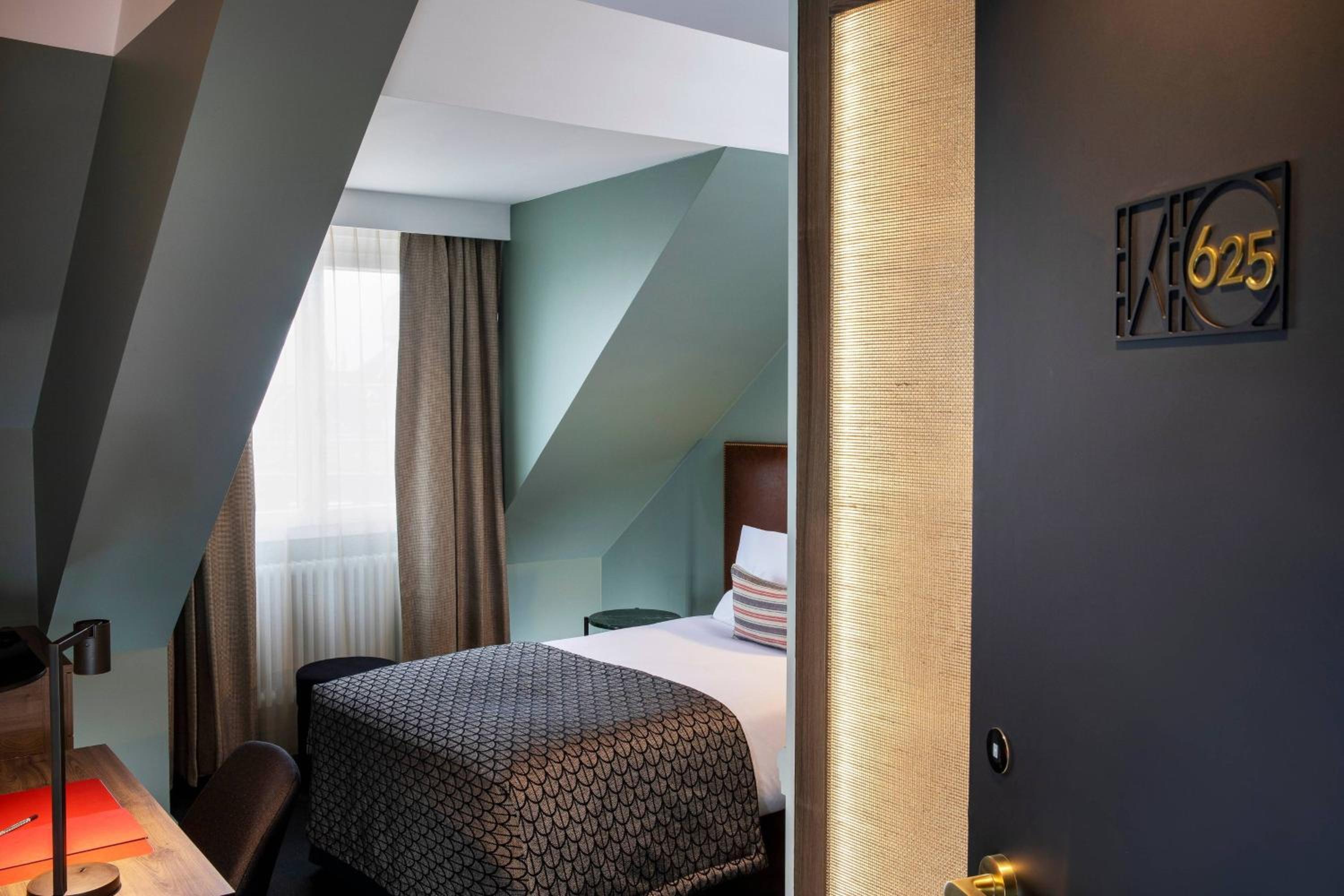 Single Room