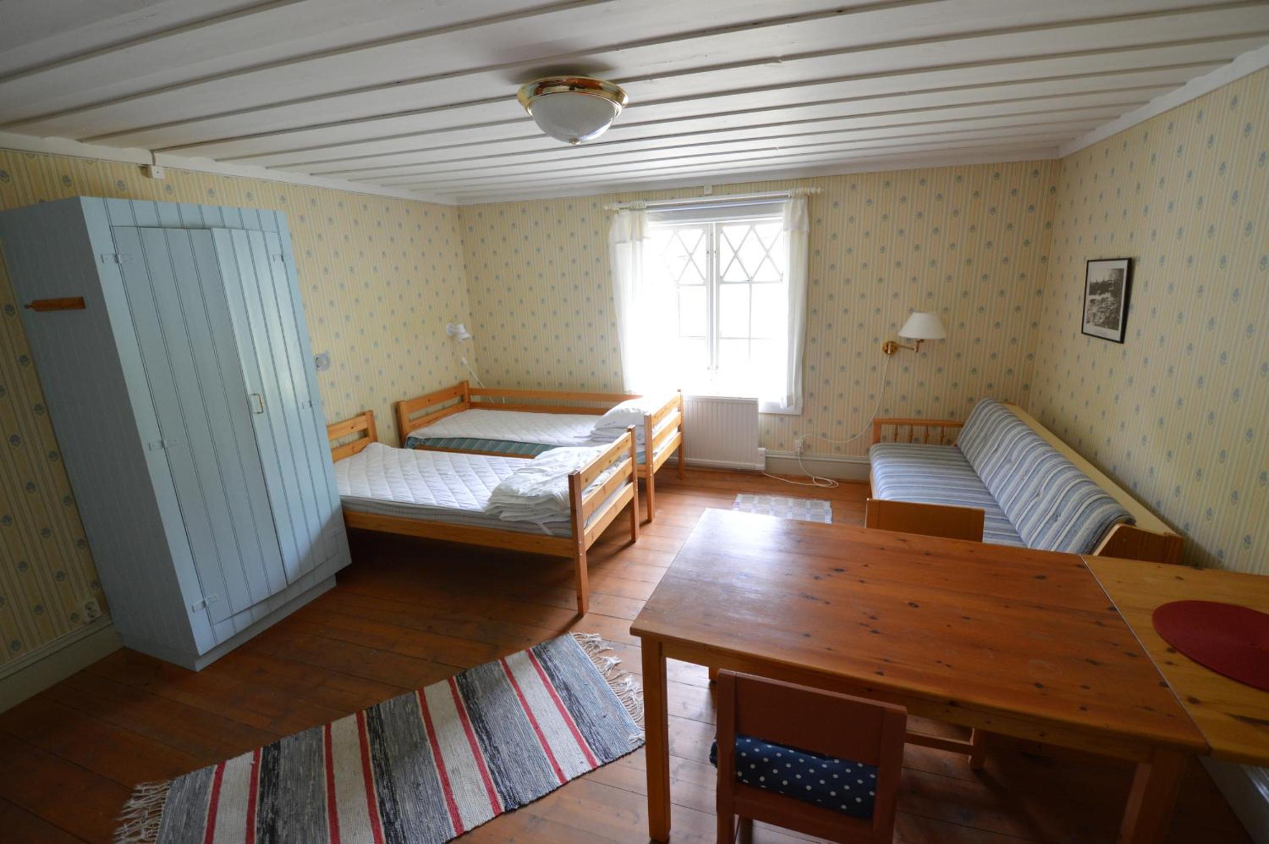 Double Room with Shared Toilet photo 2