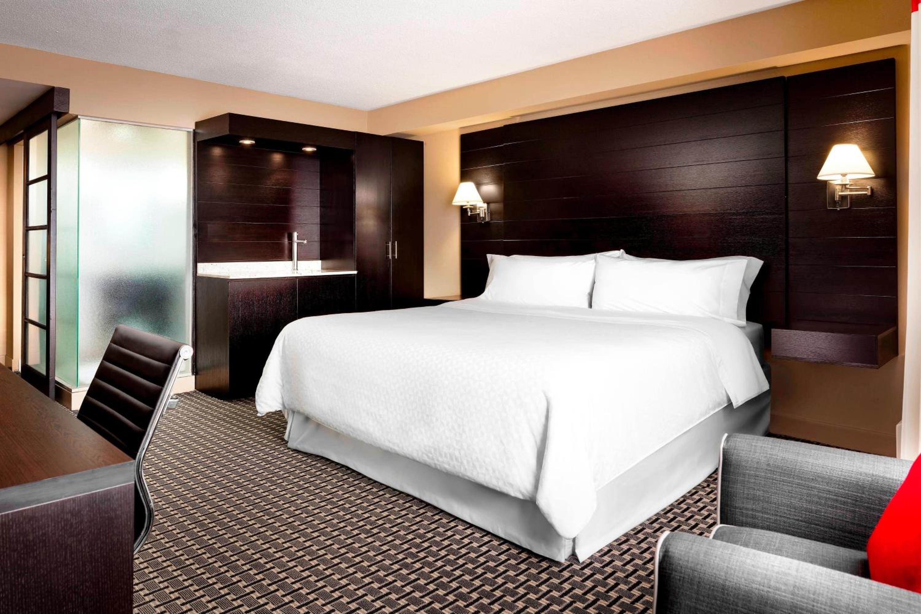 Executive King Room - Photo 1