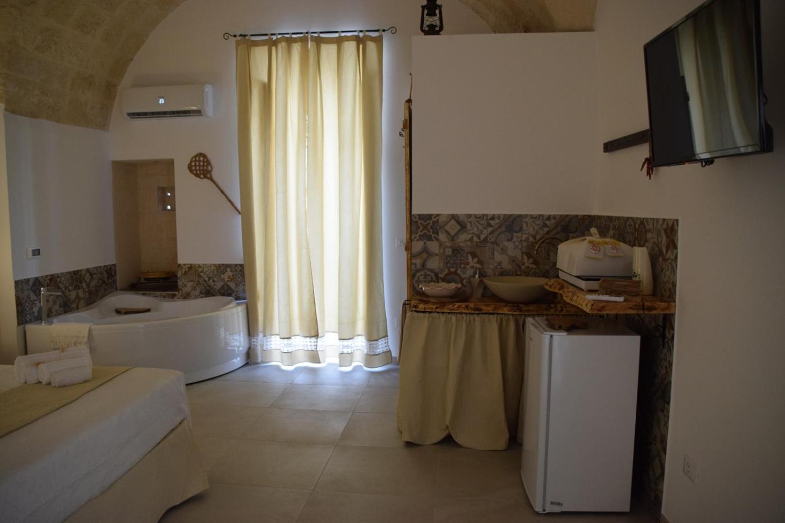 Deluxe Double or Twin Room with Spa Bath photo 1