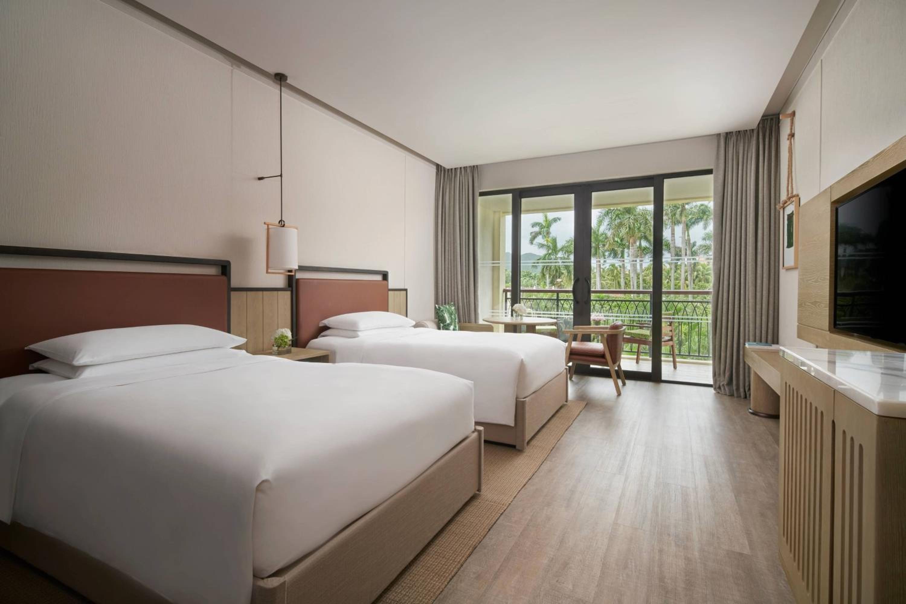 Deluxe Room Twin  photo 2