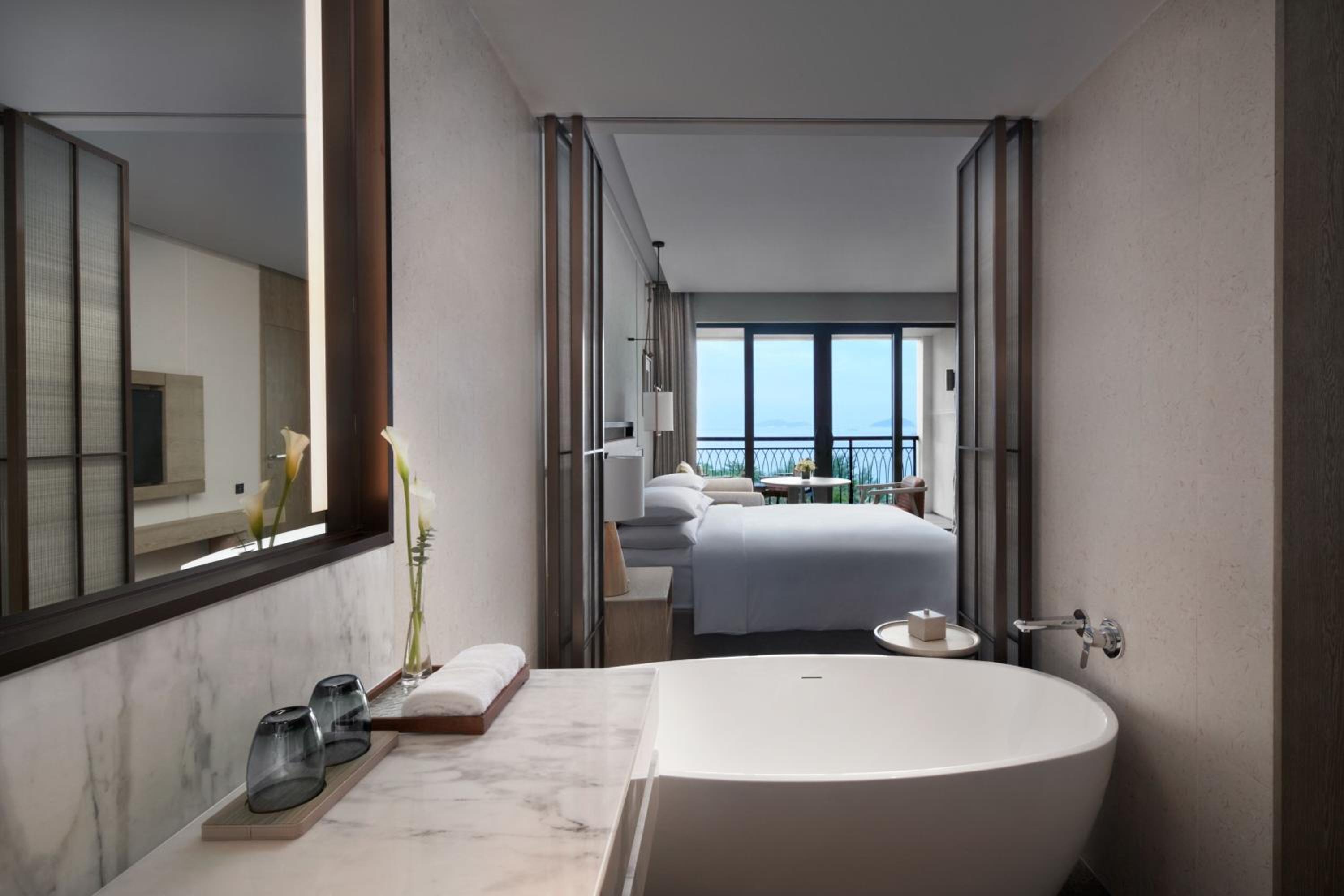 Grand Ocean View Room King photo 2
