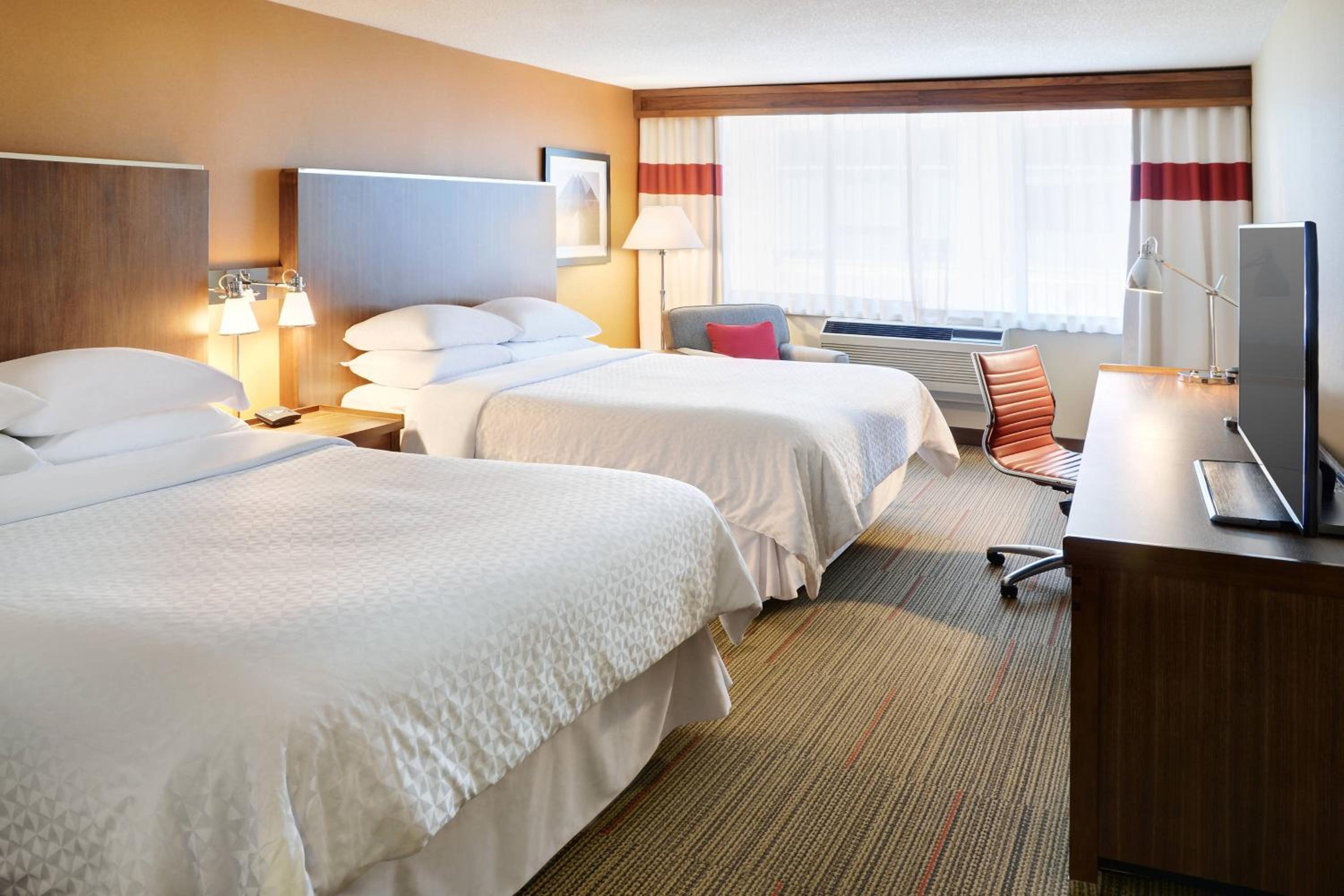 Queen Room with Two Queen Beds - Photo 1