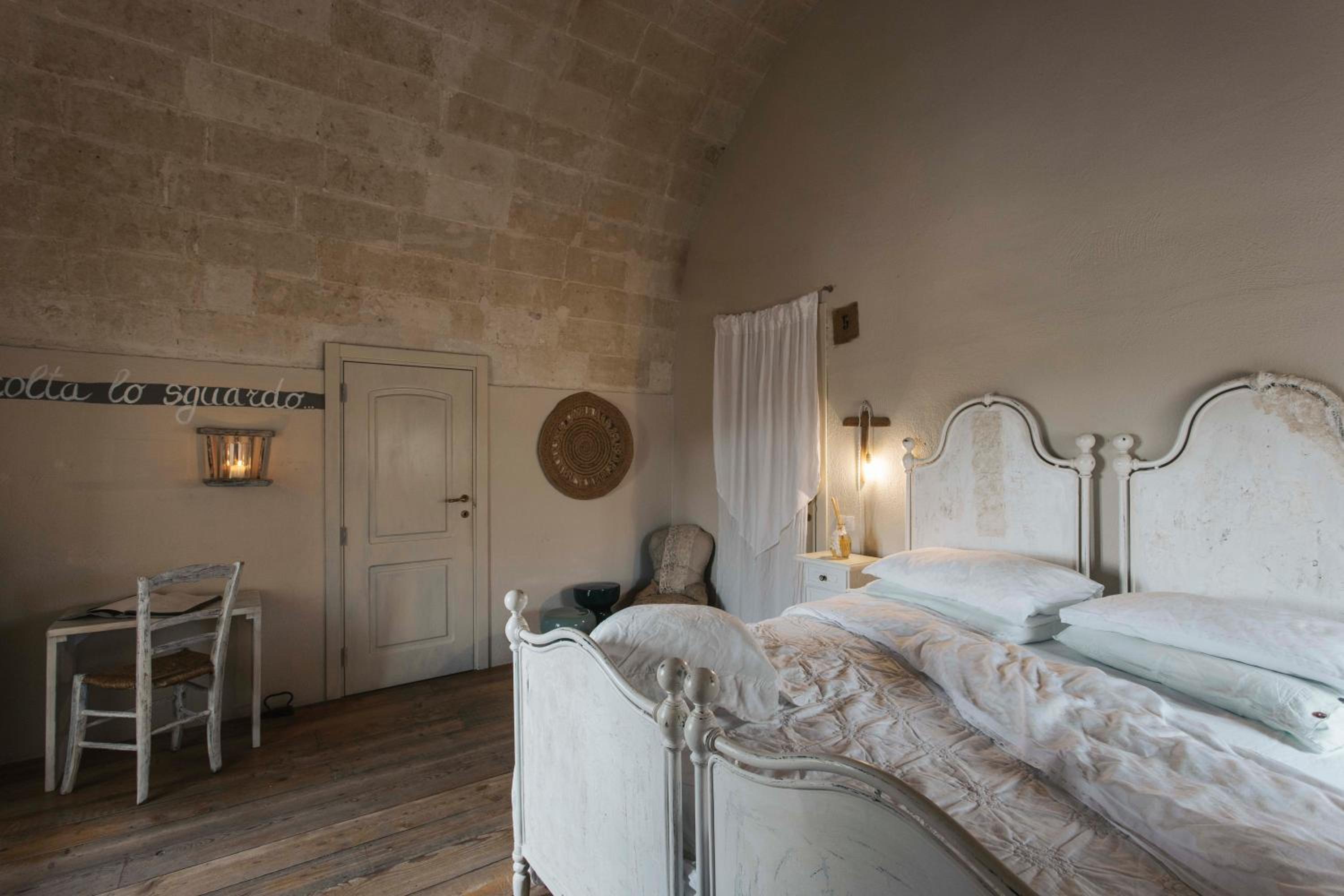 Superior Double or Twin Room with Terrace - Photo 3