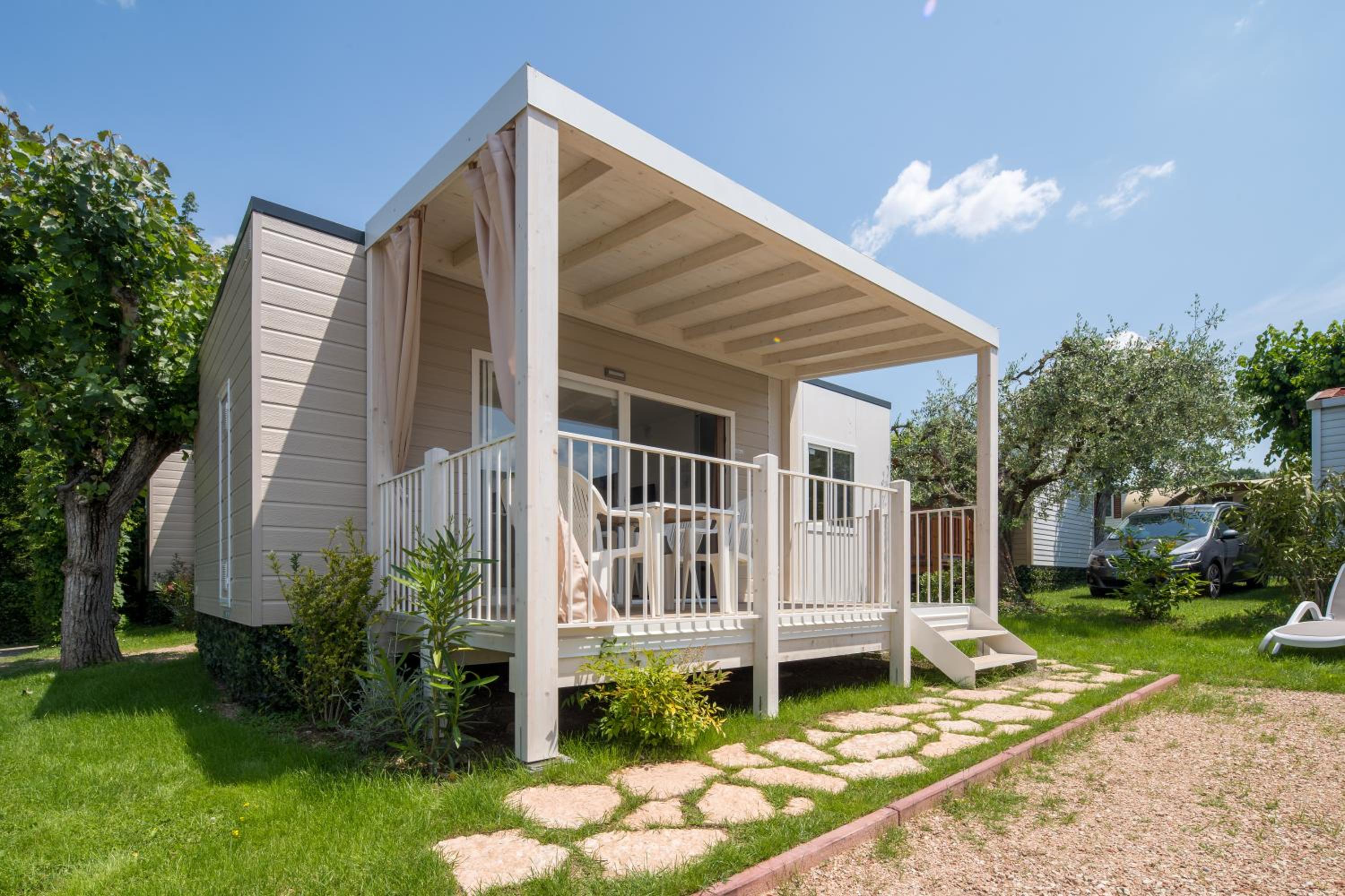 Mobile Home photo 2