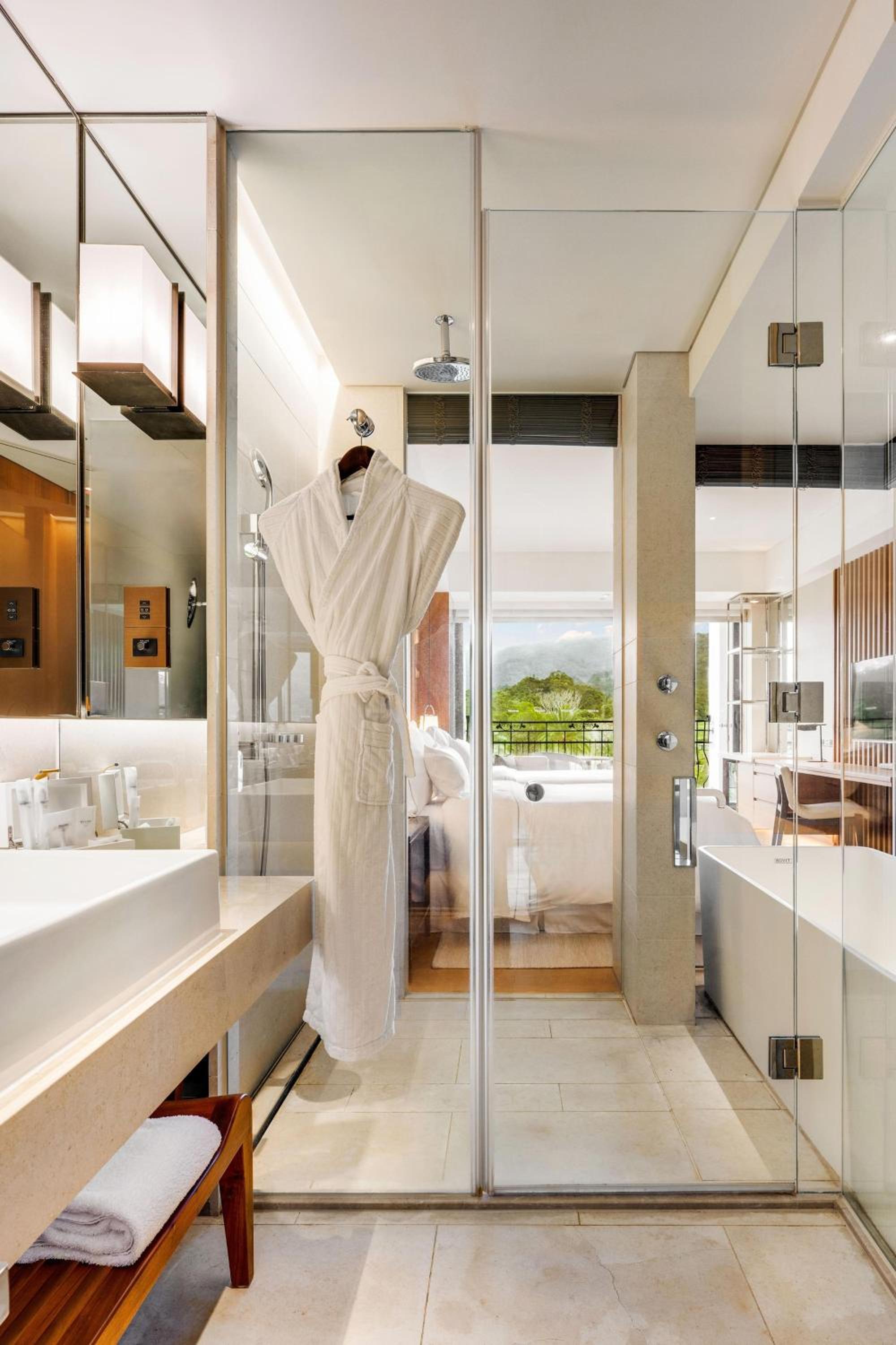 Twin Room with Resort View photo 3