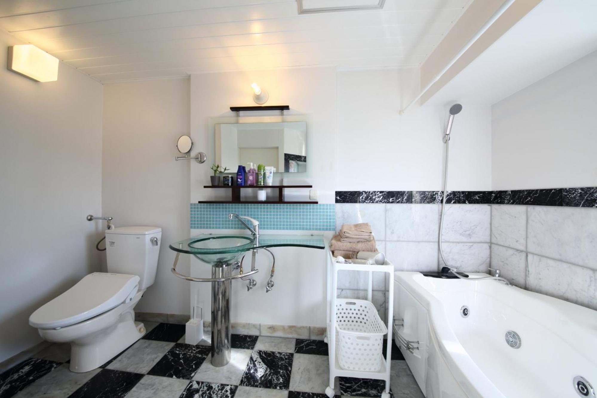 One-Bedroom Apartment - Photo 16