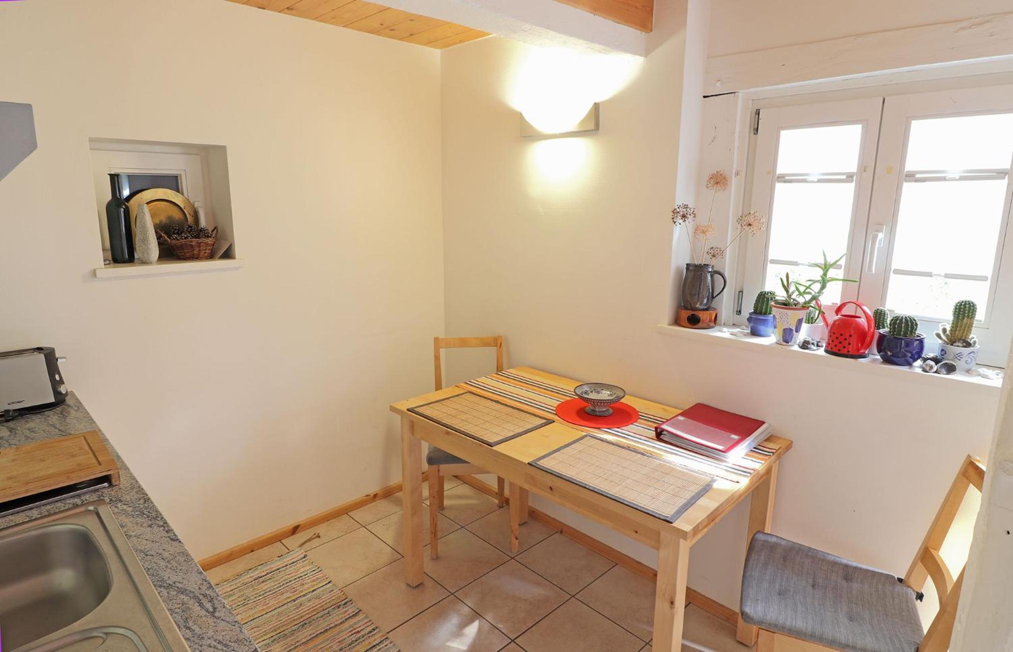 One-Bedroom House photo 3