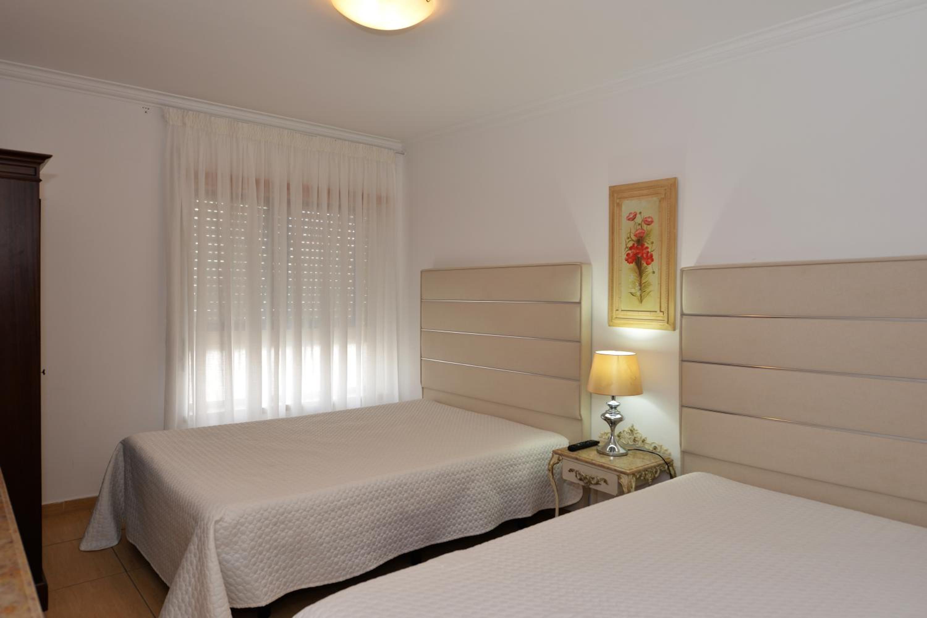 Double or Twin Room - Photo 1