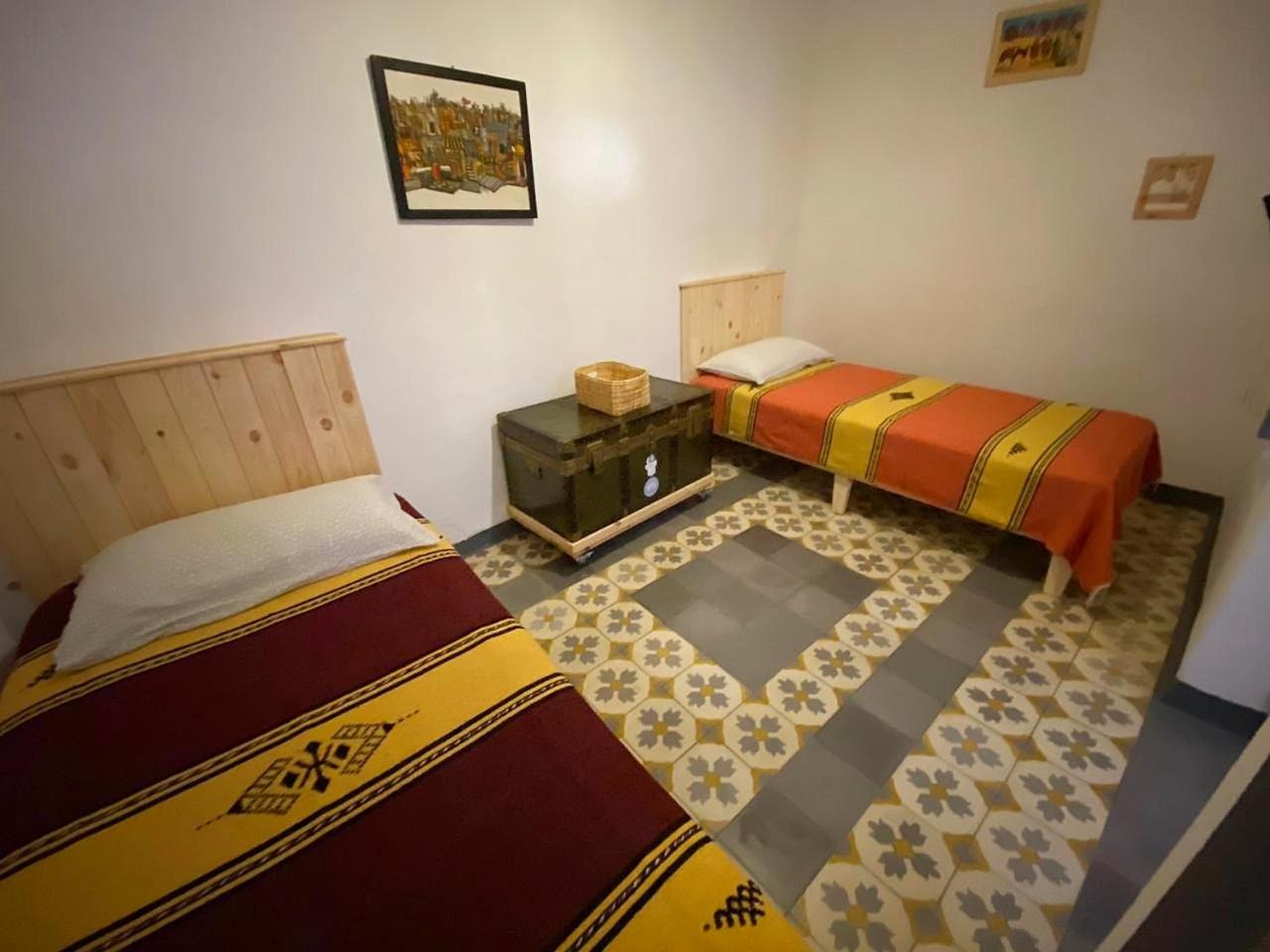 Double Room with Shared Bathroom photo 2