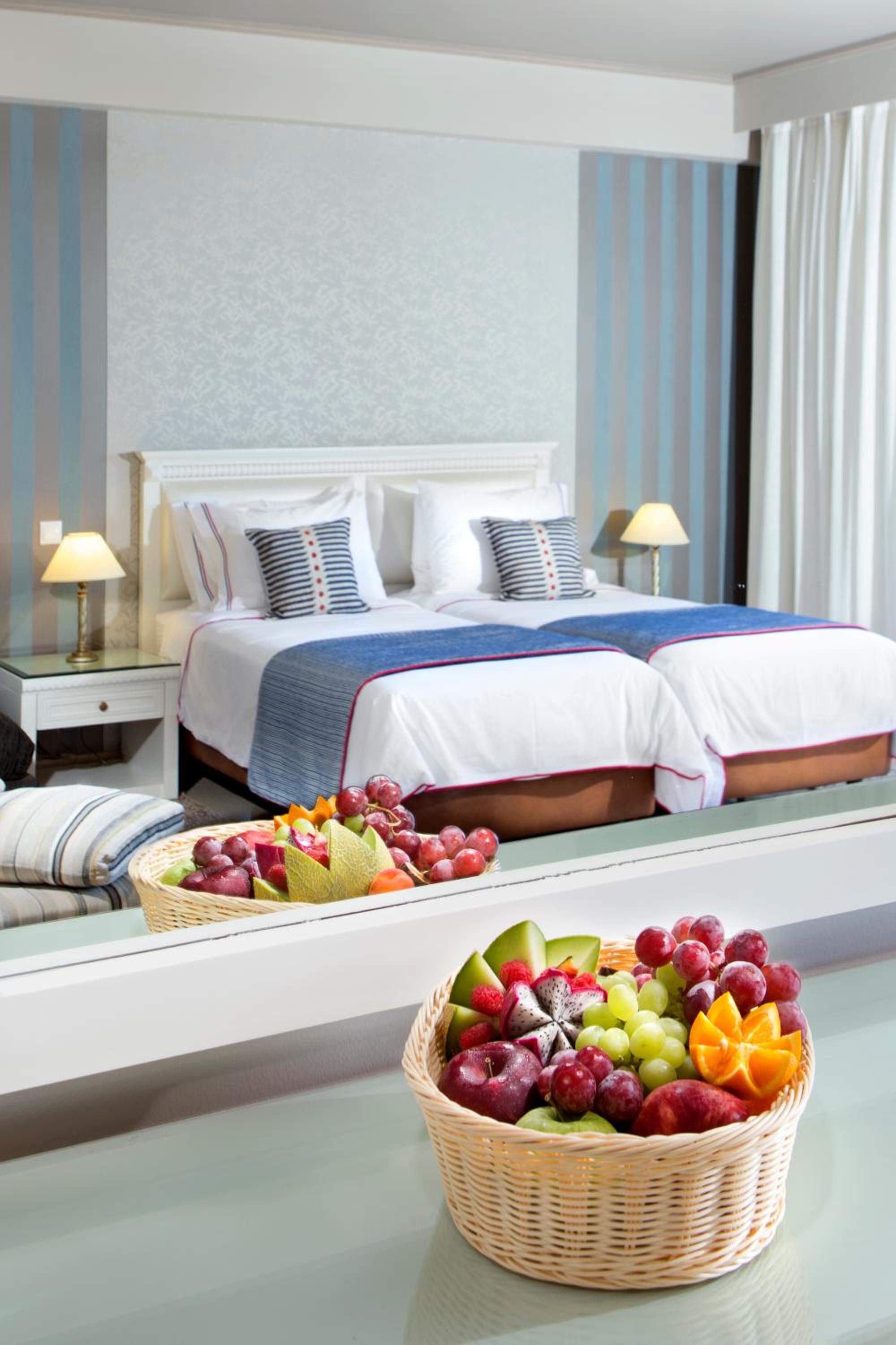 Deluxe Twin/Double Room - Main Building - Photo 6