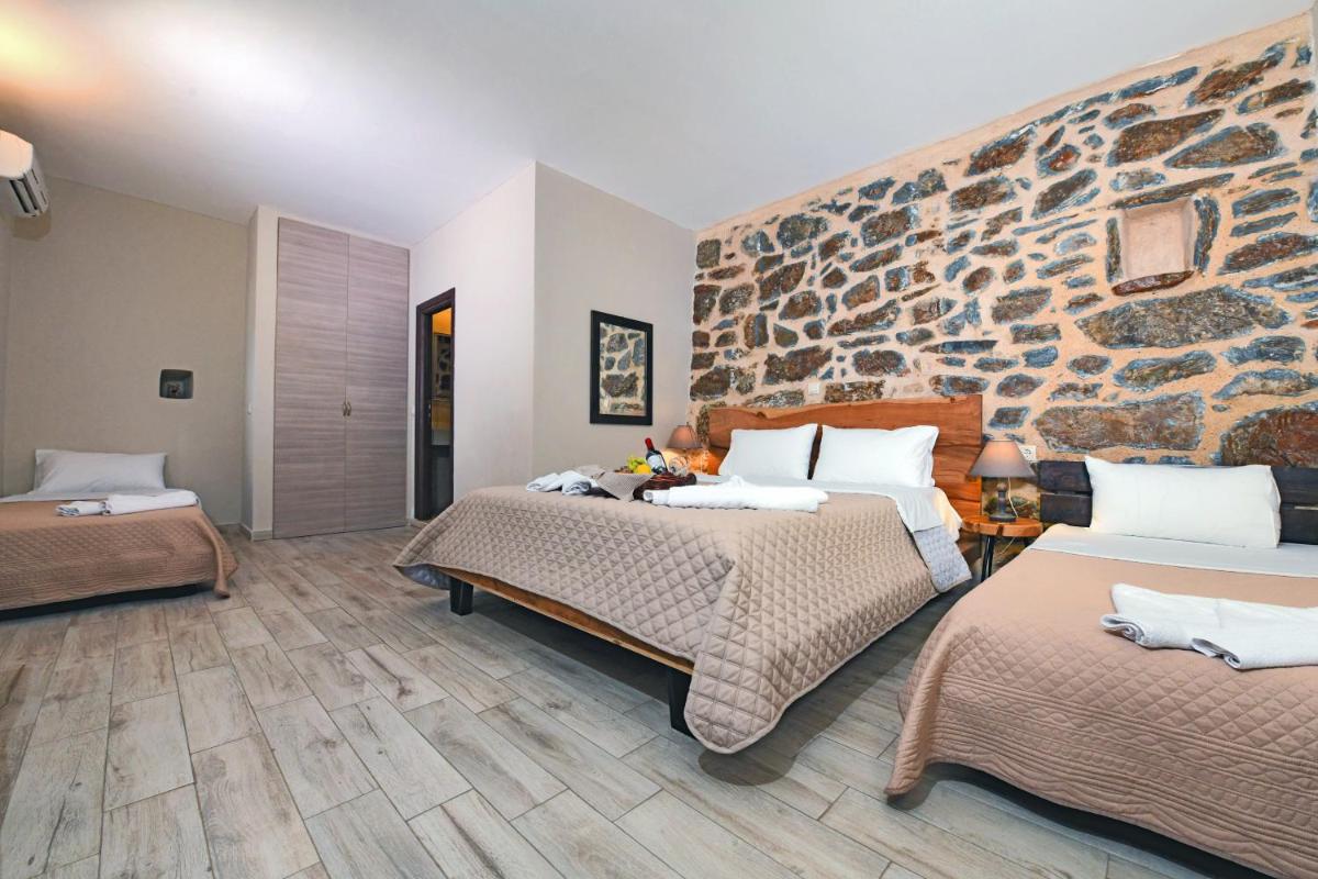 Quadruple Room with Sea View photo 1