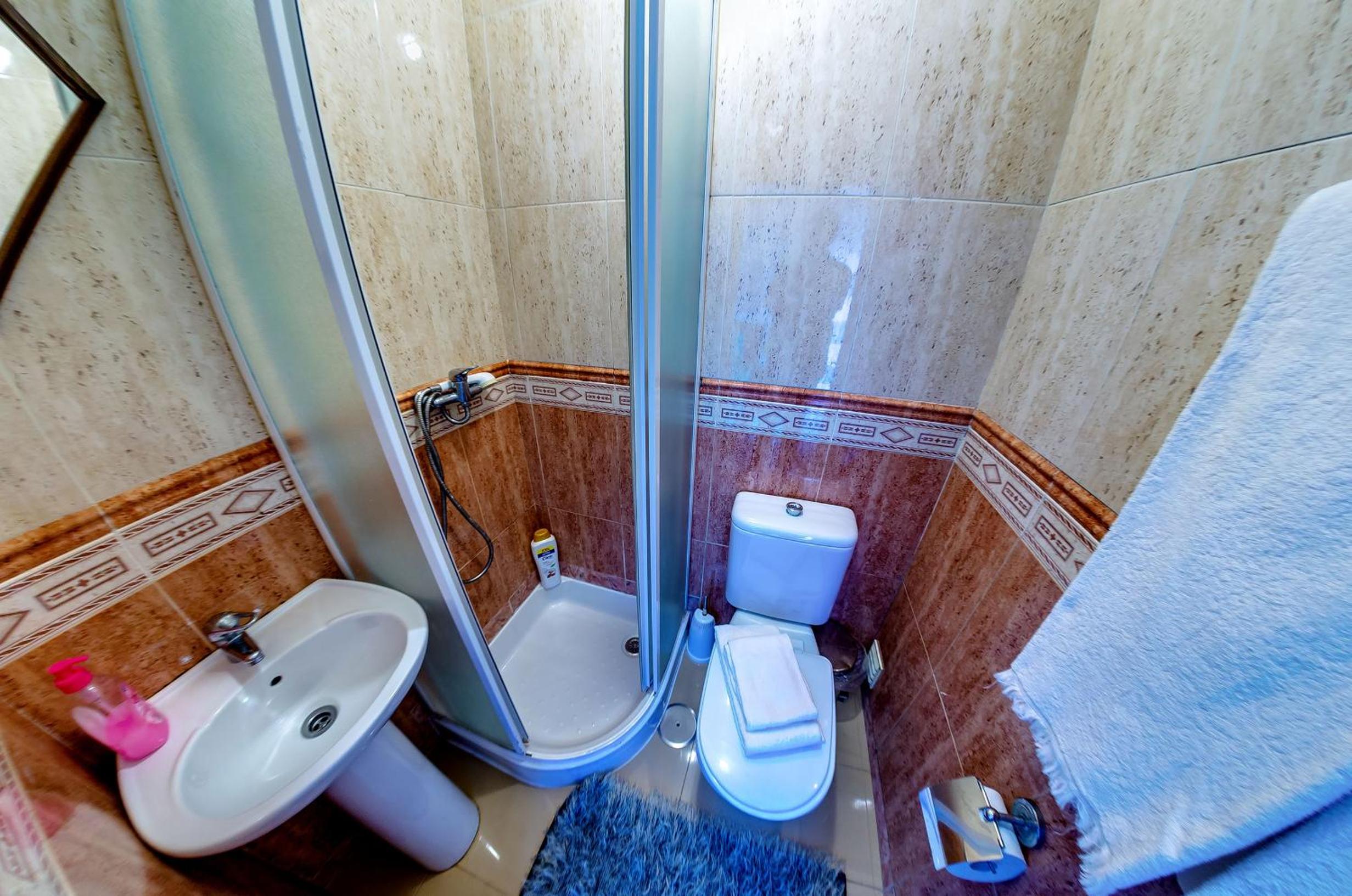 Double Room - Photo 2